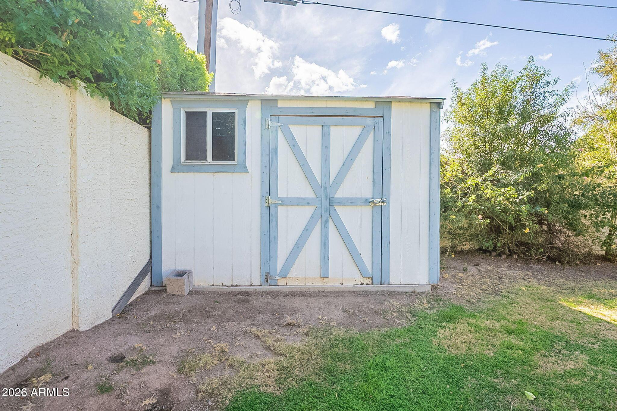 5715 E Calle Del Paisano