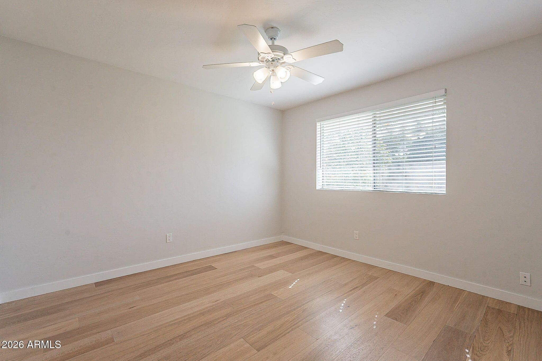 5715 E Calle Del Paisano