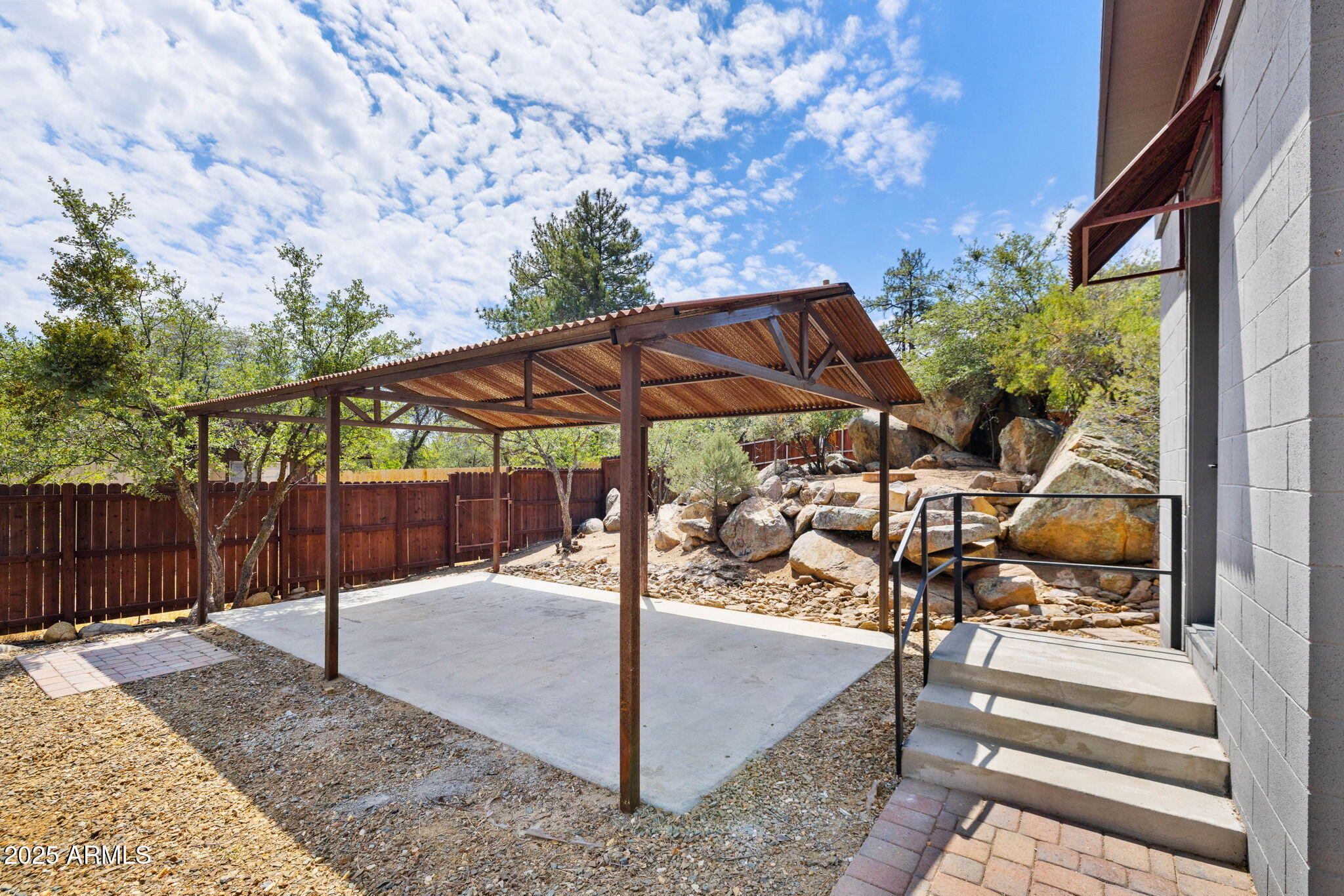 2196 W Thumb Butte Road
