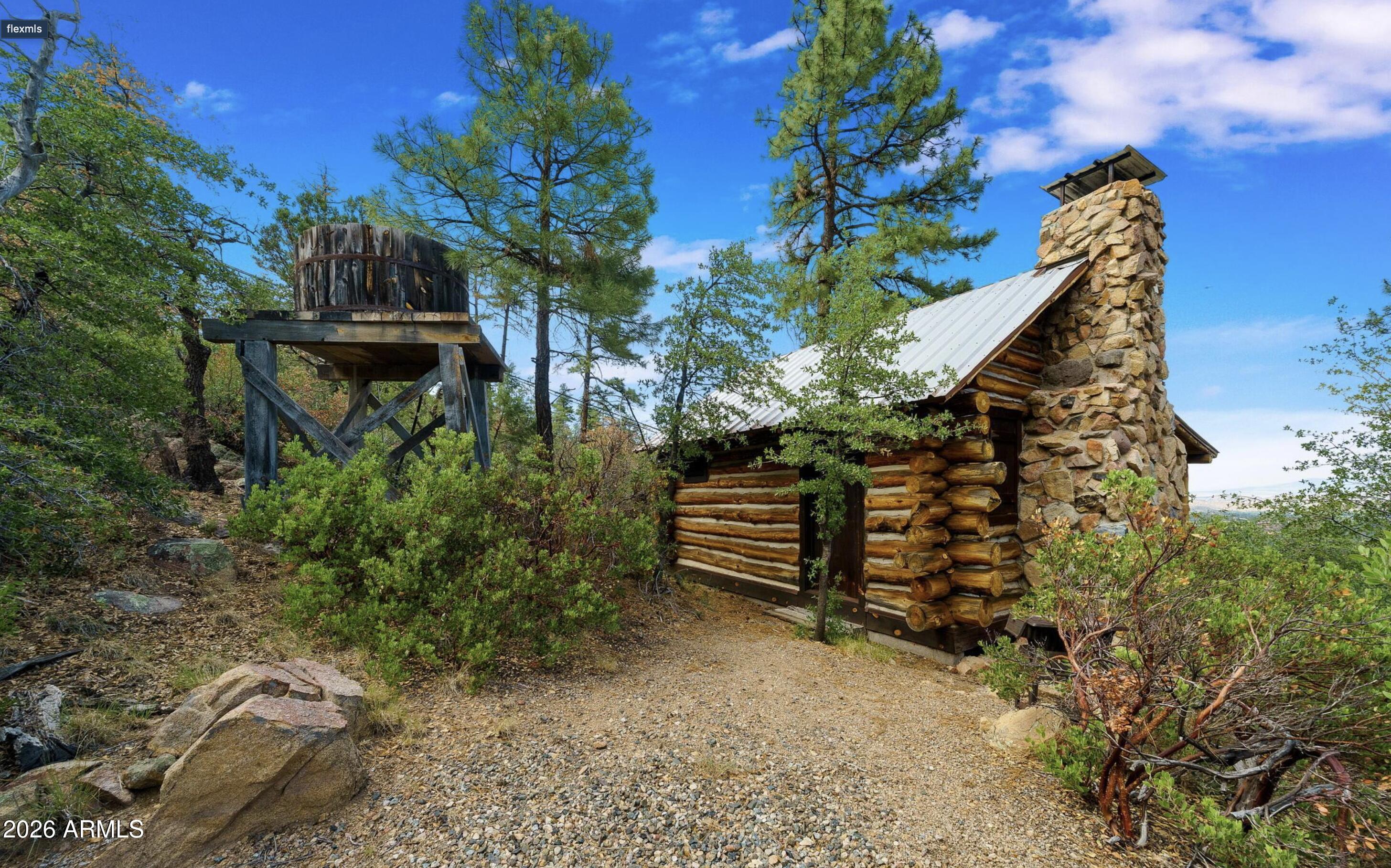 2700 W BUTTERFLY Ridge