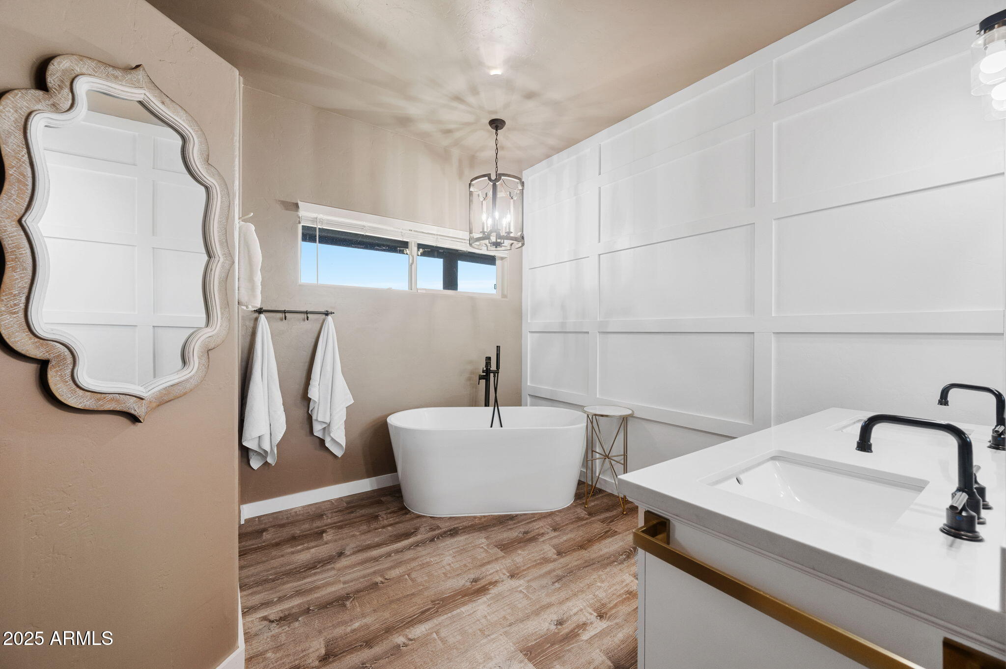 2700 W BUTTERFLY Ridge
