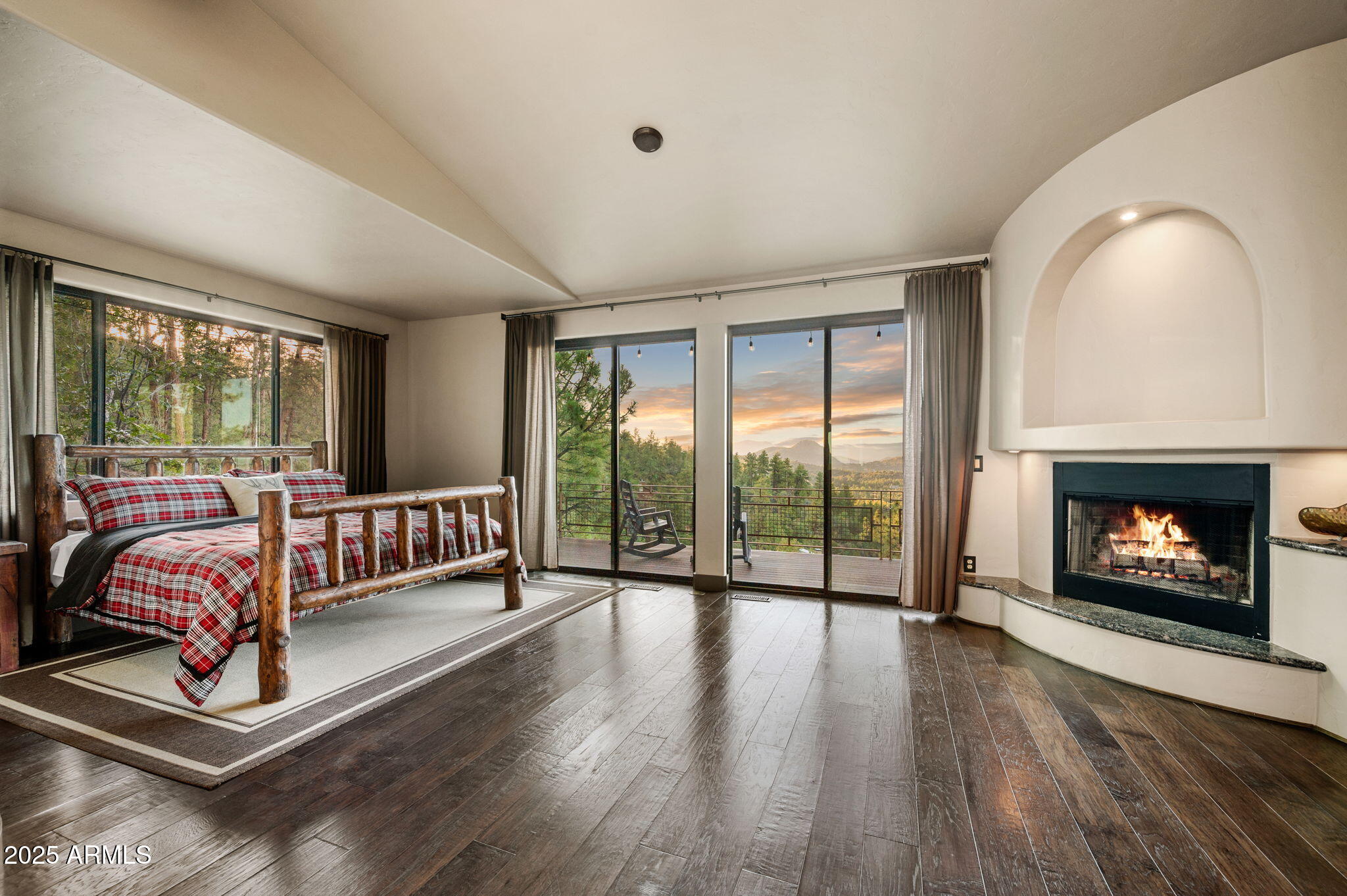 2700 W BUTTERFLY Ridge