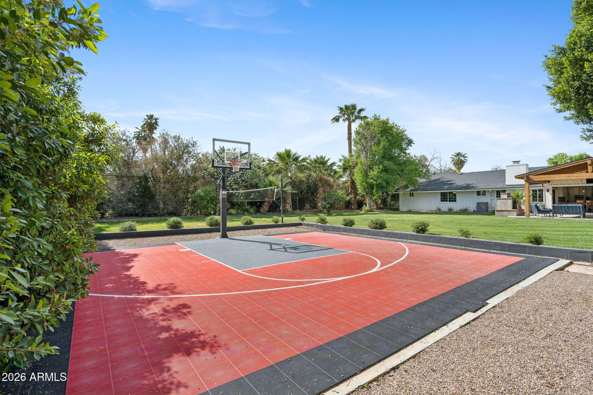 5339 E OSBORN Road