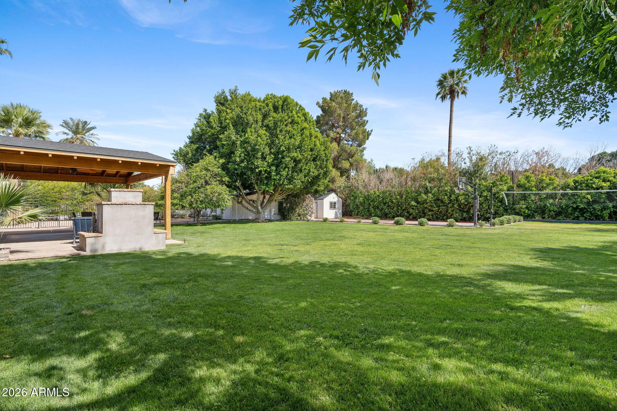 5339 E OSBORN Road