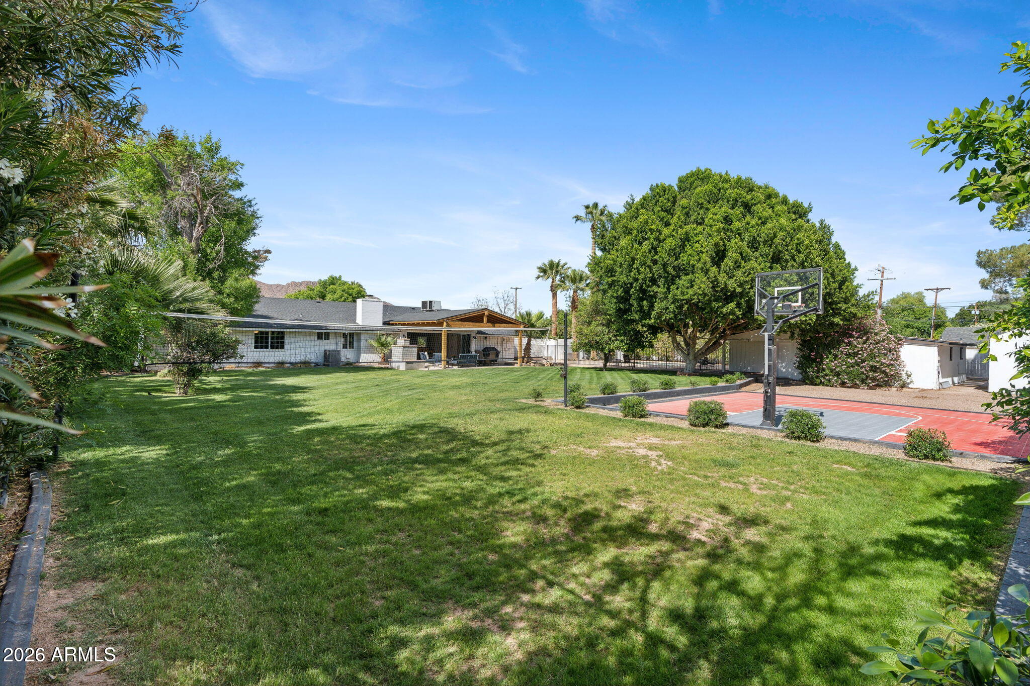 5339 E OSBORN Road