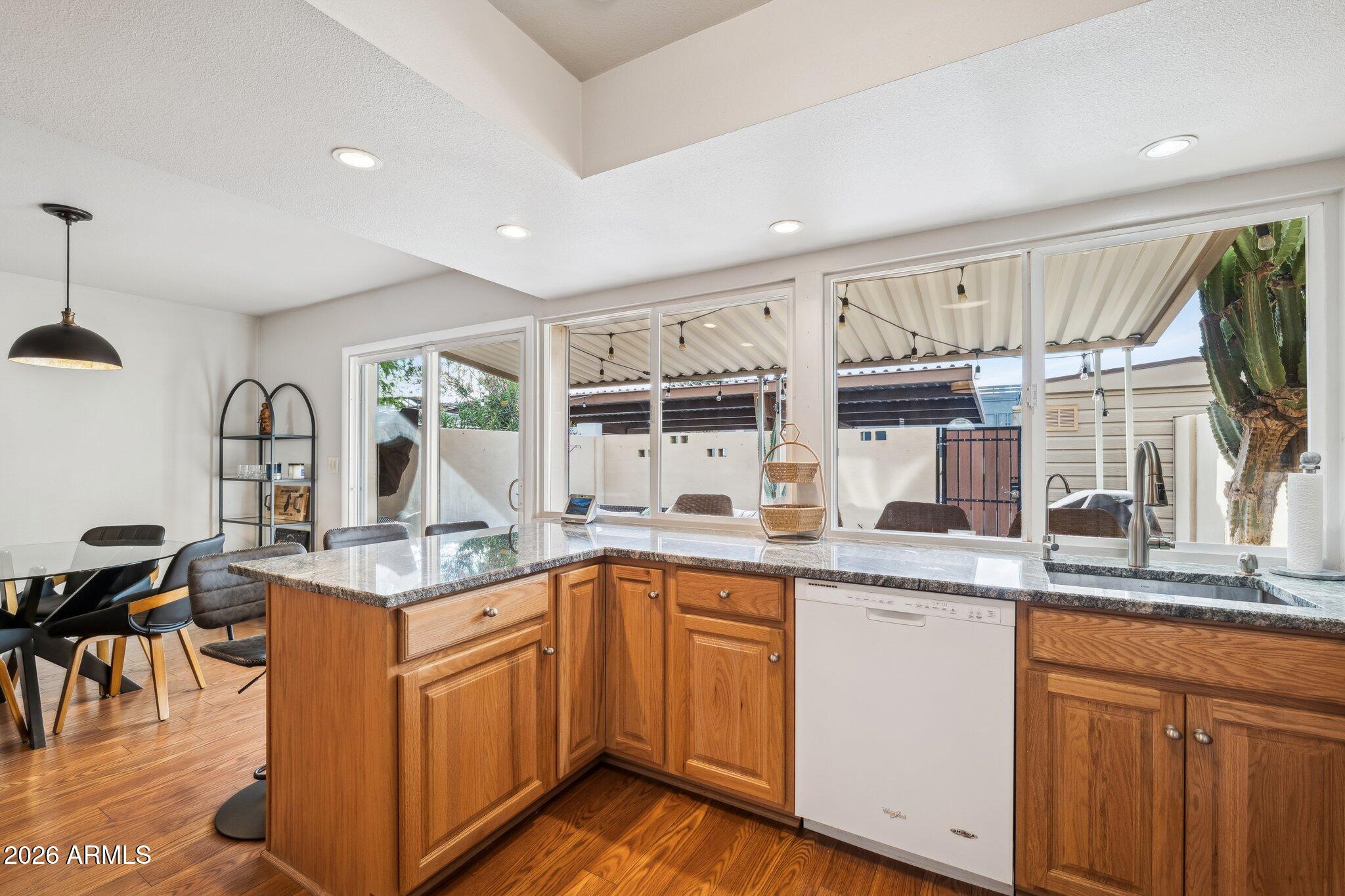 4209 N MILLER Road