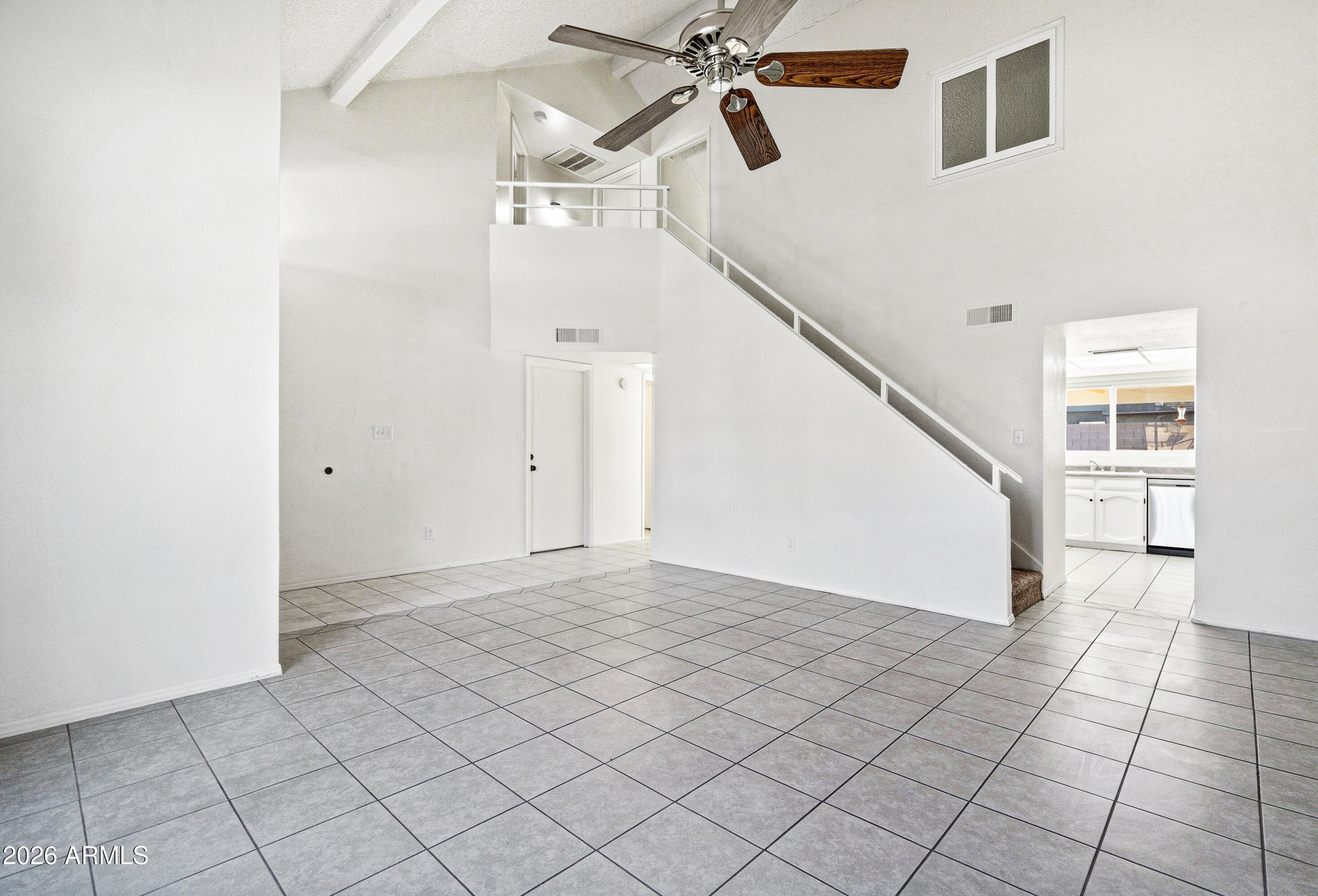 5729 W BUTLER Drive