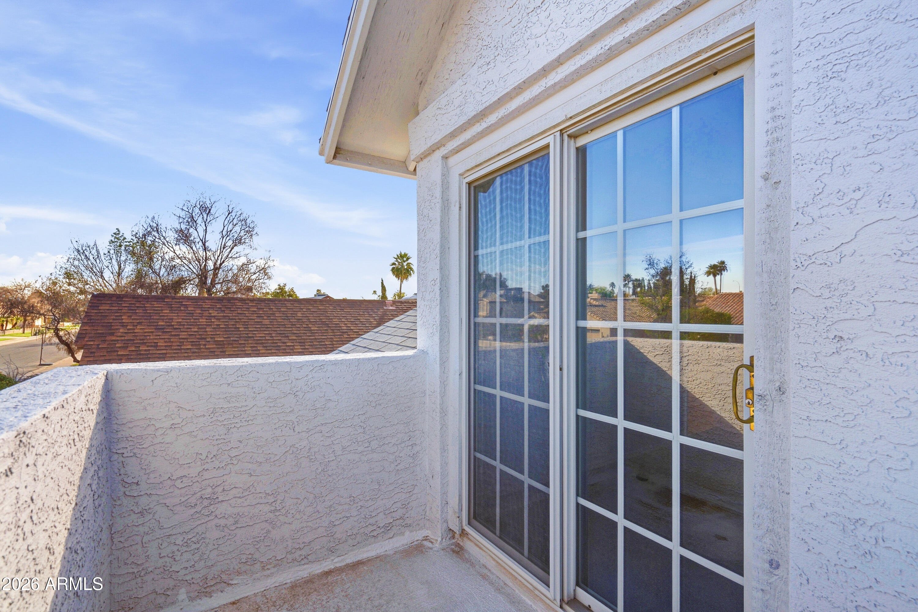 5729 W BUTLER Drive