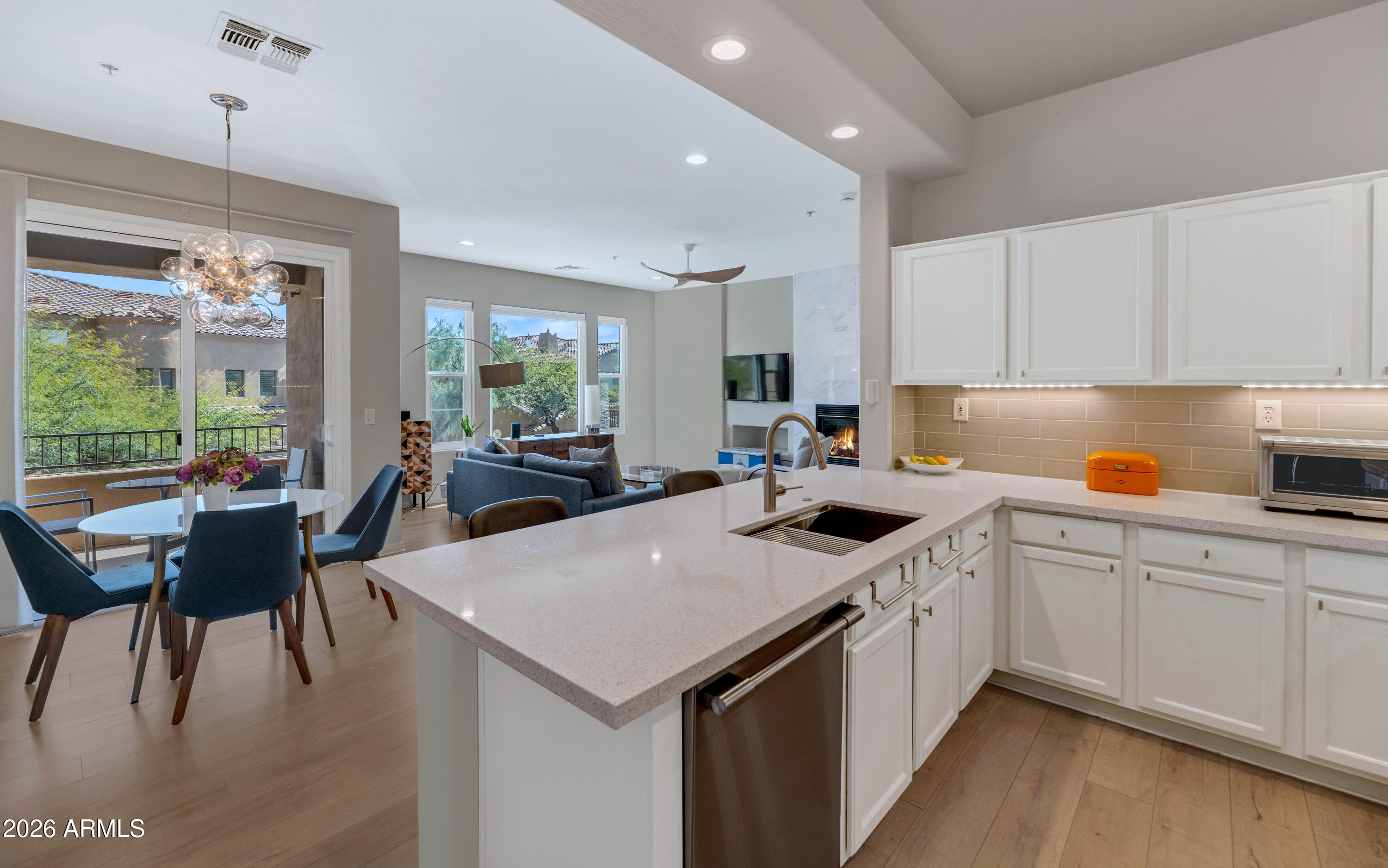 16600 N Thompson Peak Parkway Unit 2060