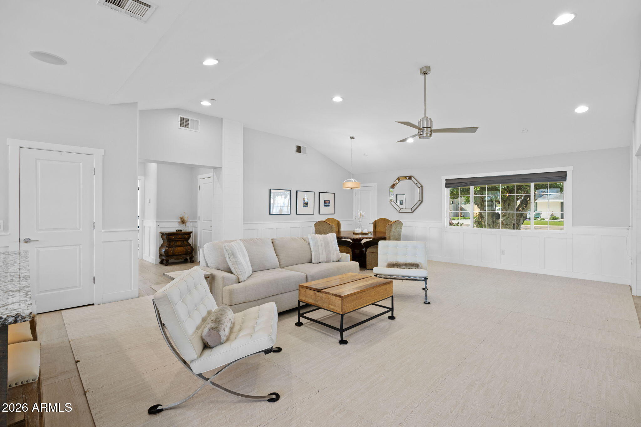 3621 N KACHINA Lane