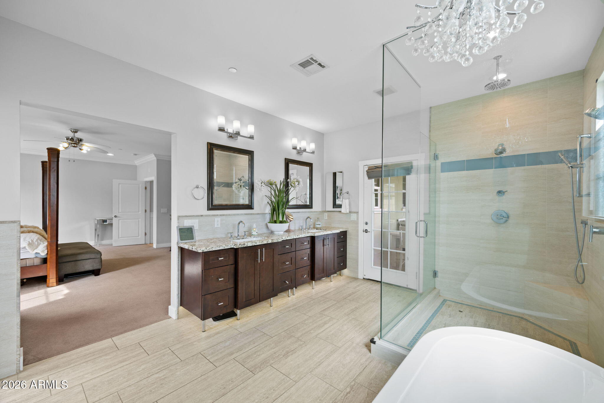 3621 N KACHINA Lane