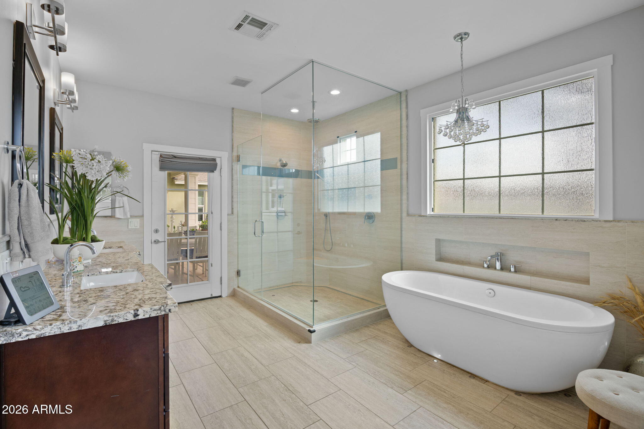 3621 N KACHINA Lane
