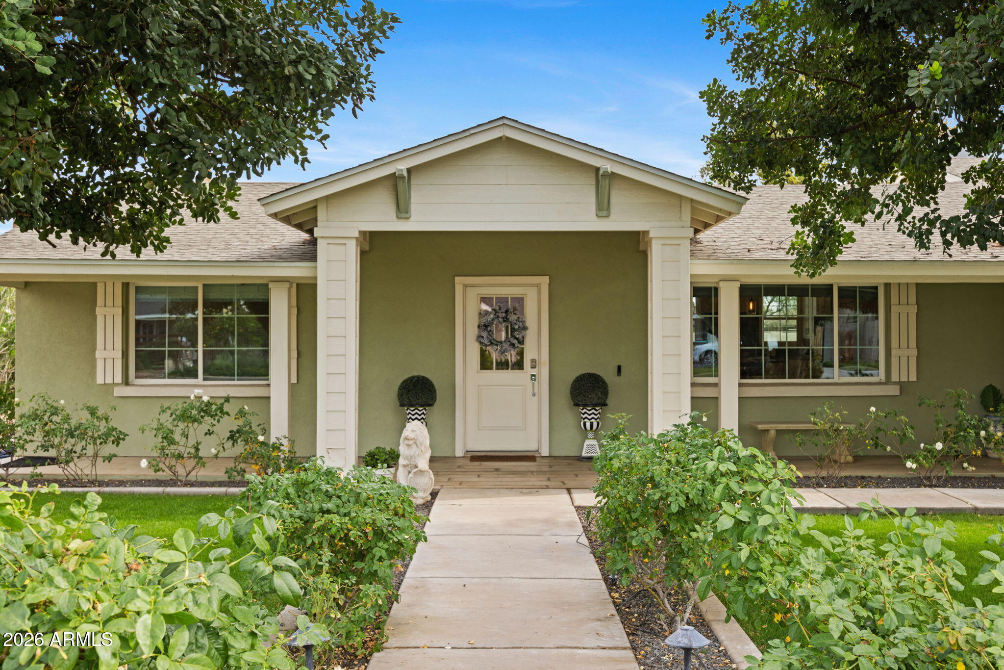 3621 N KACHINA Lane