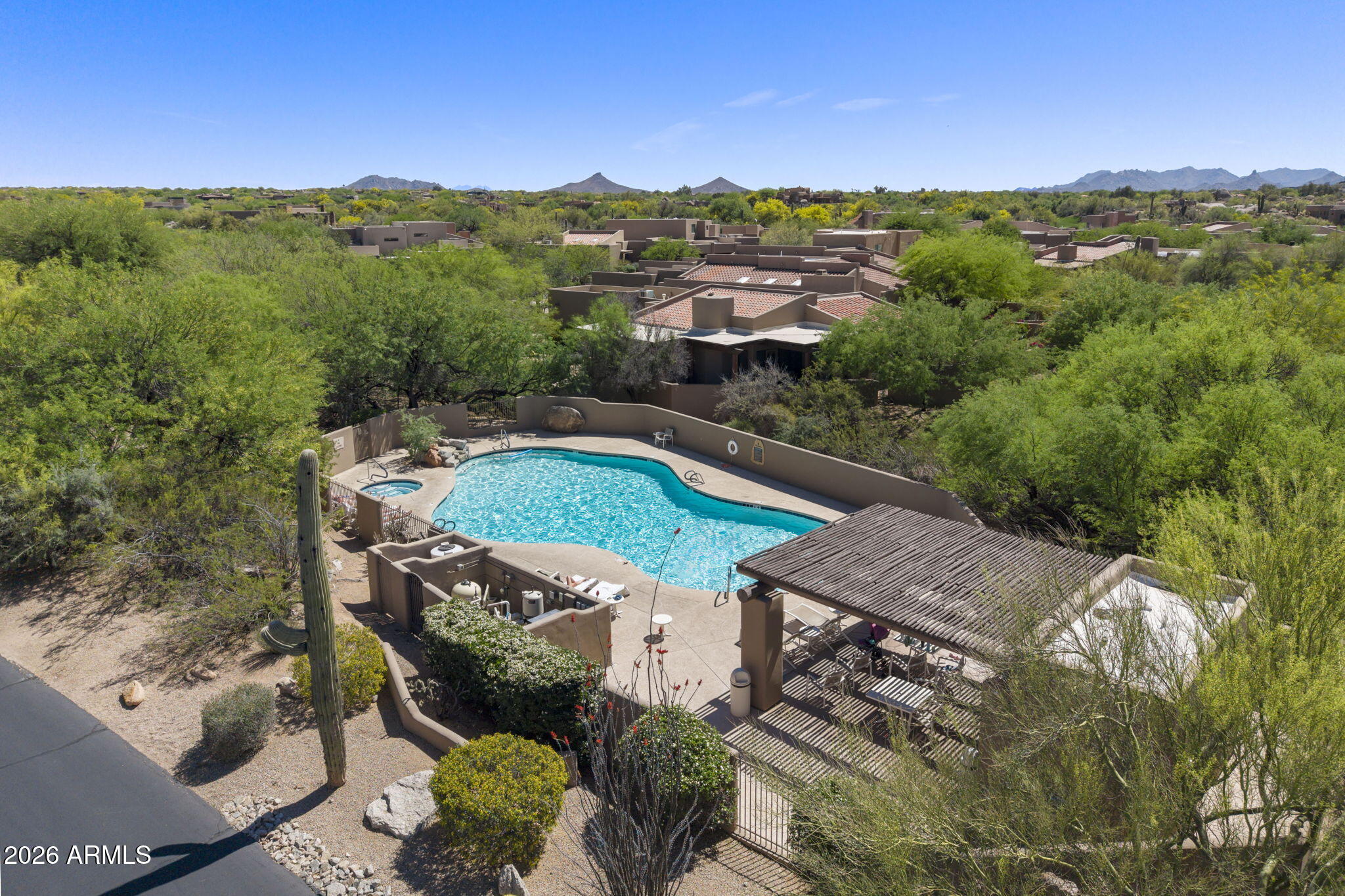 9229 E WHITETHORN Circle