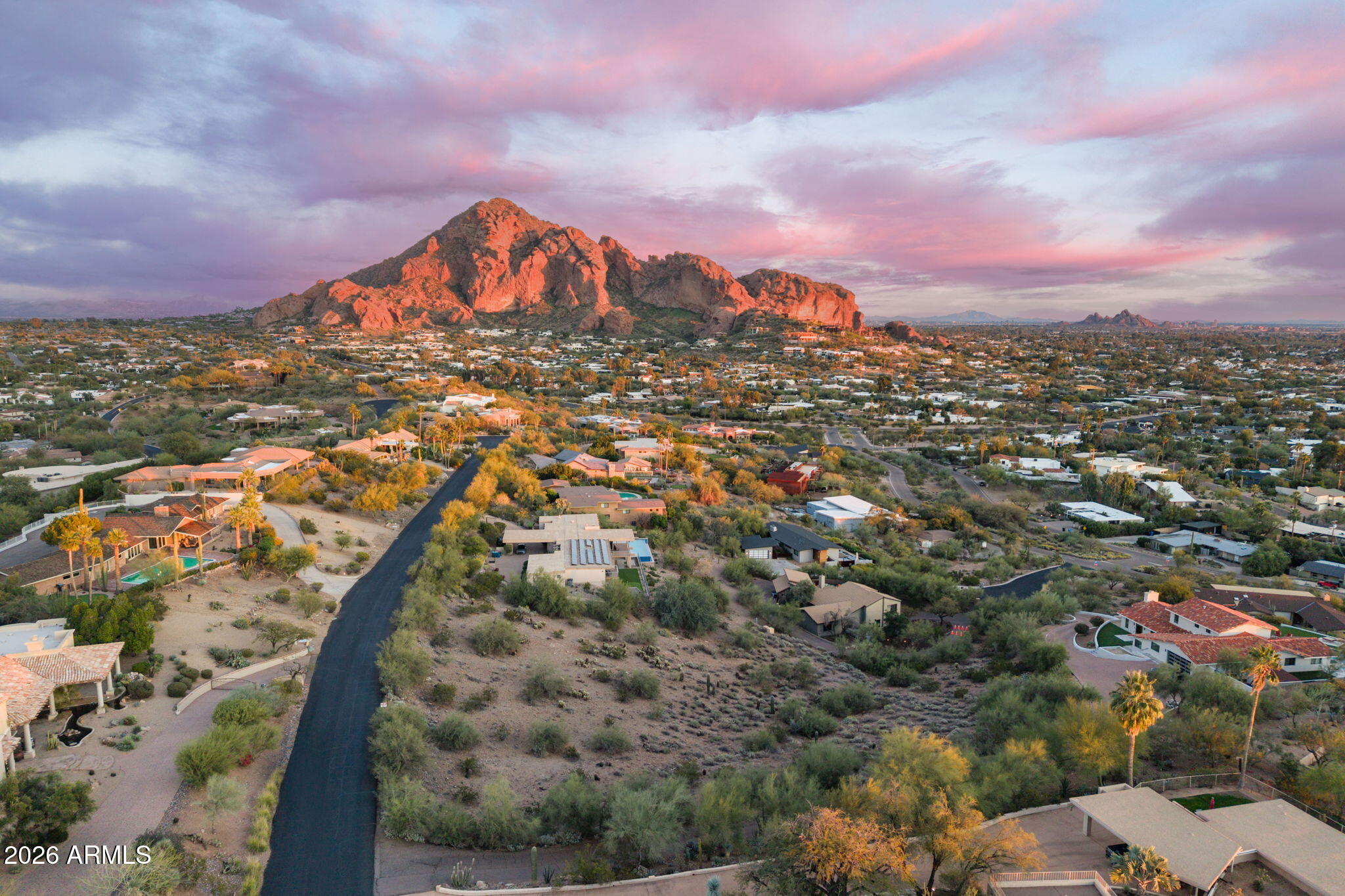 4275 E KEIM Drive -
