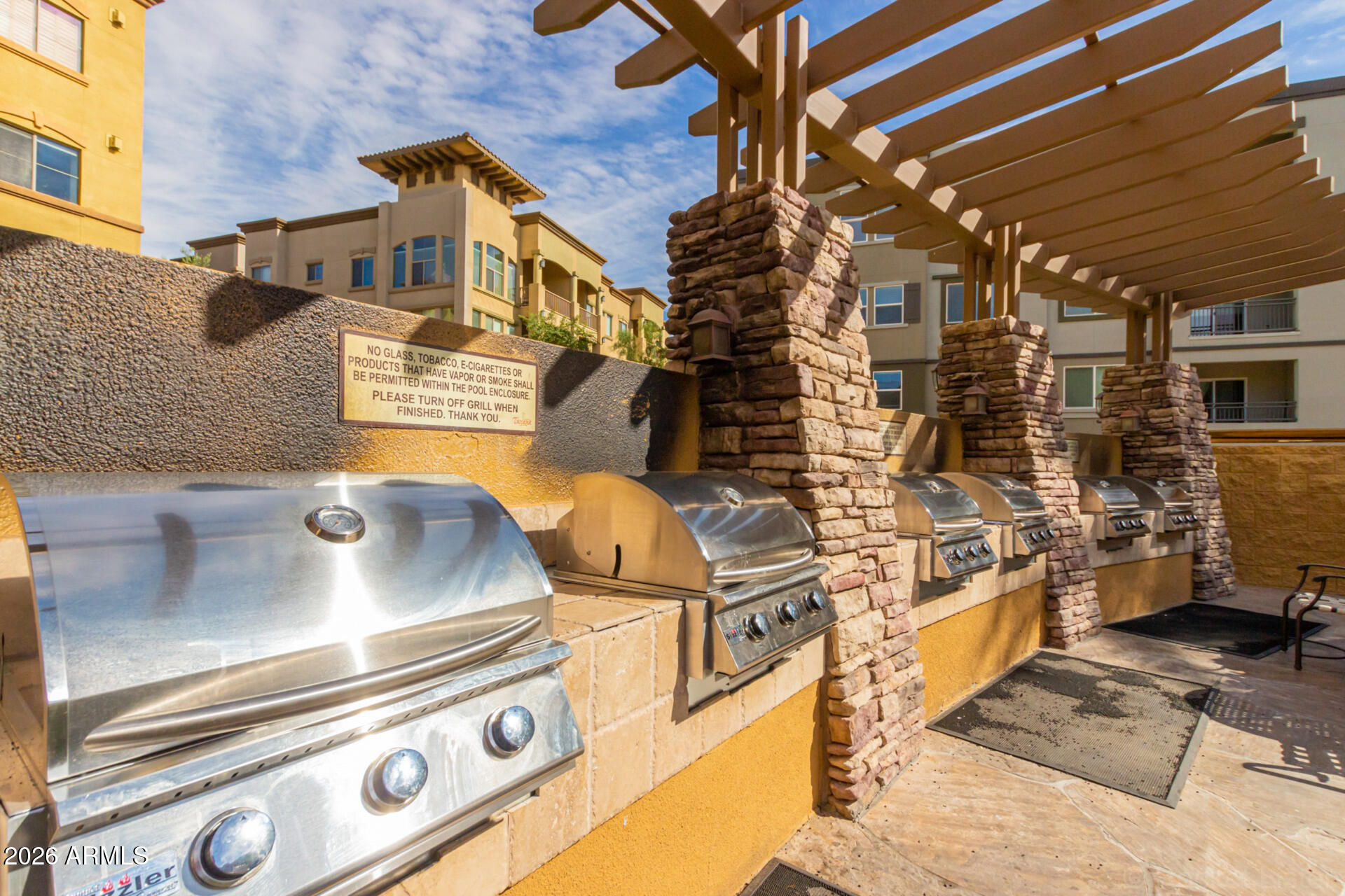 5450 E DEER VALLEY Drive 1214