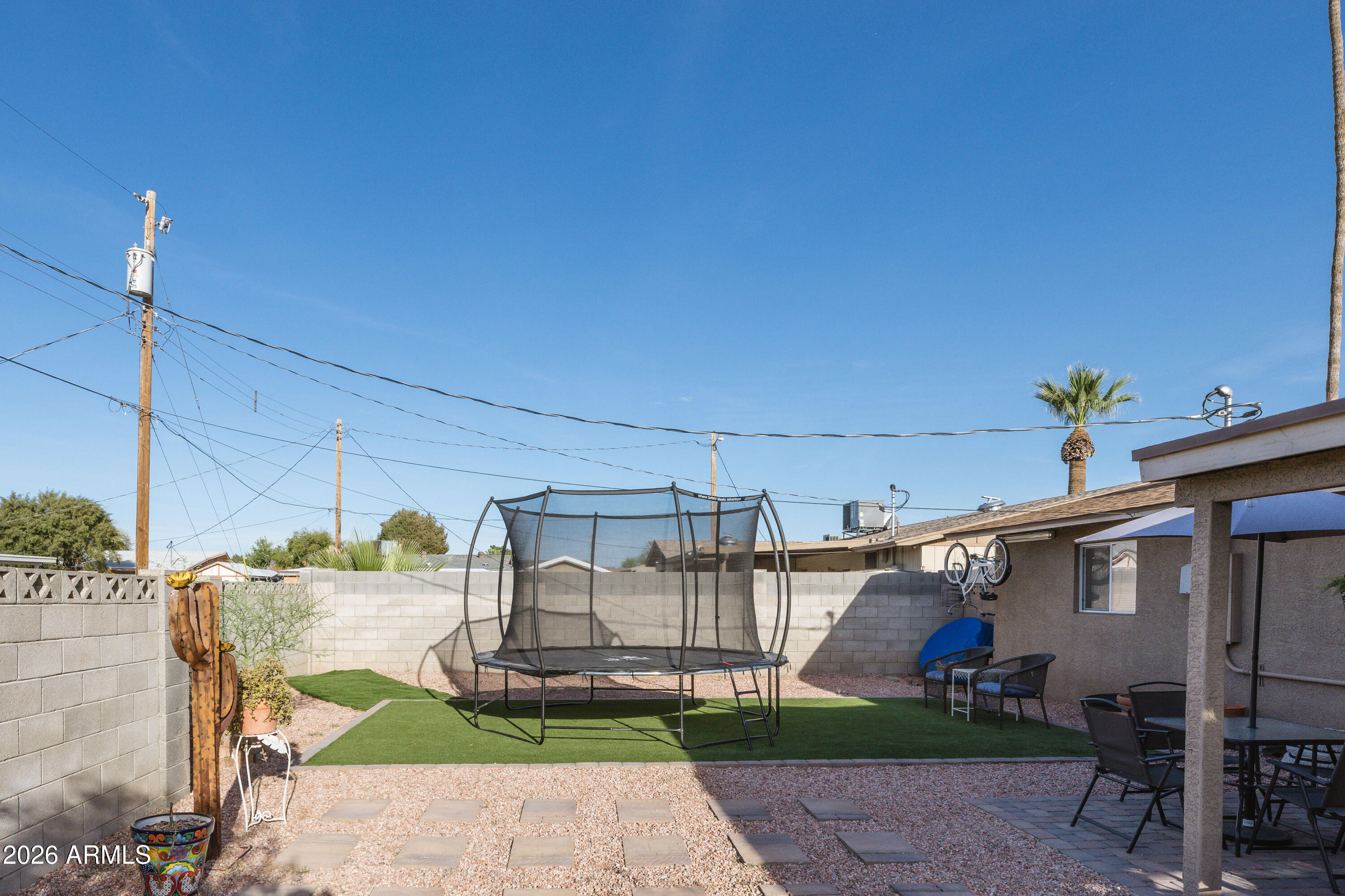 4118 W ORANGEWOOD Avenue