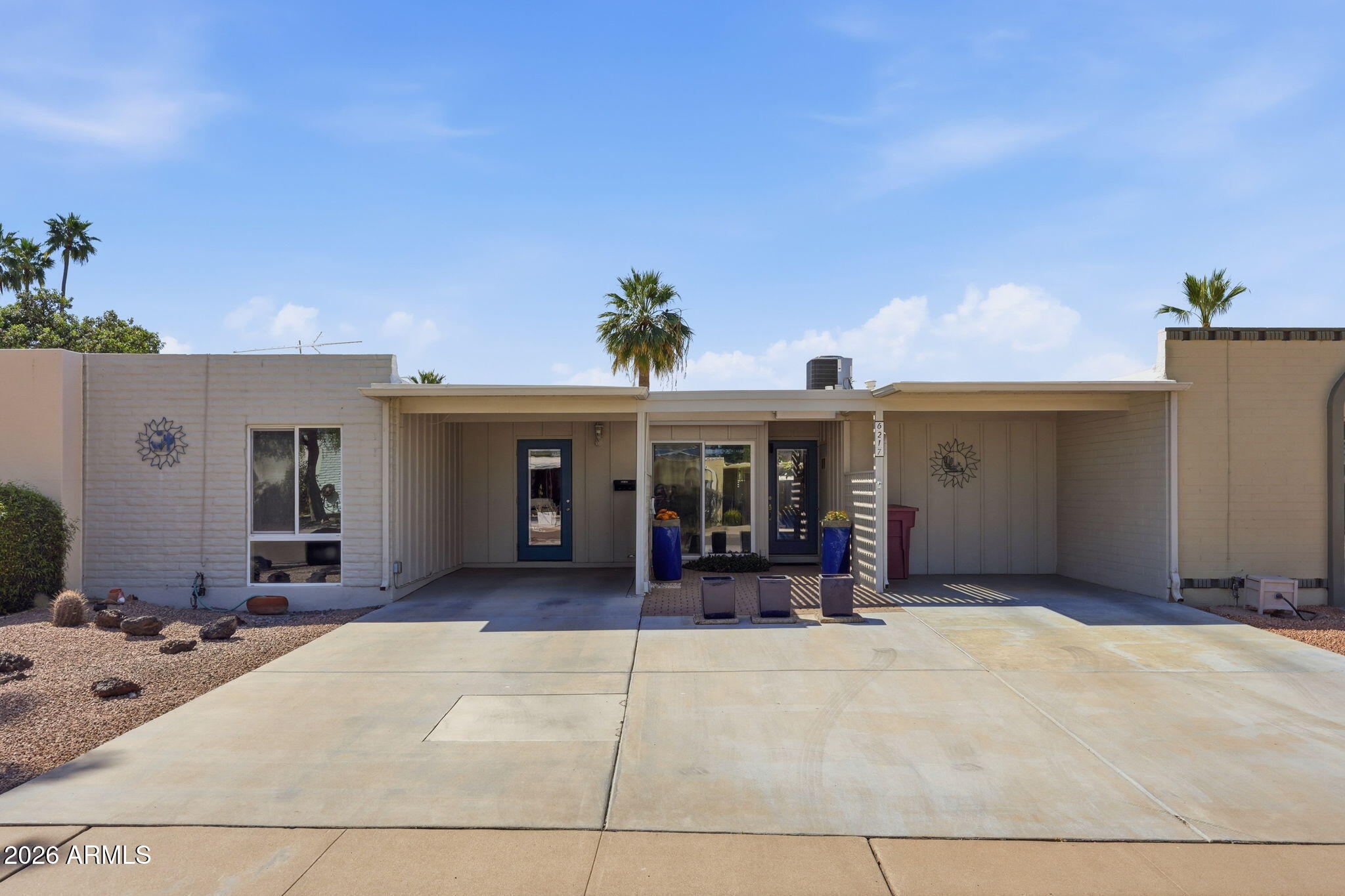 6217 E AVALON Drive
