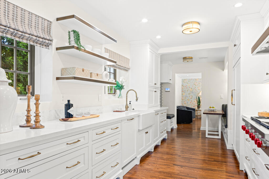 917 ENCANTO Drive SW