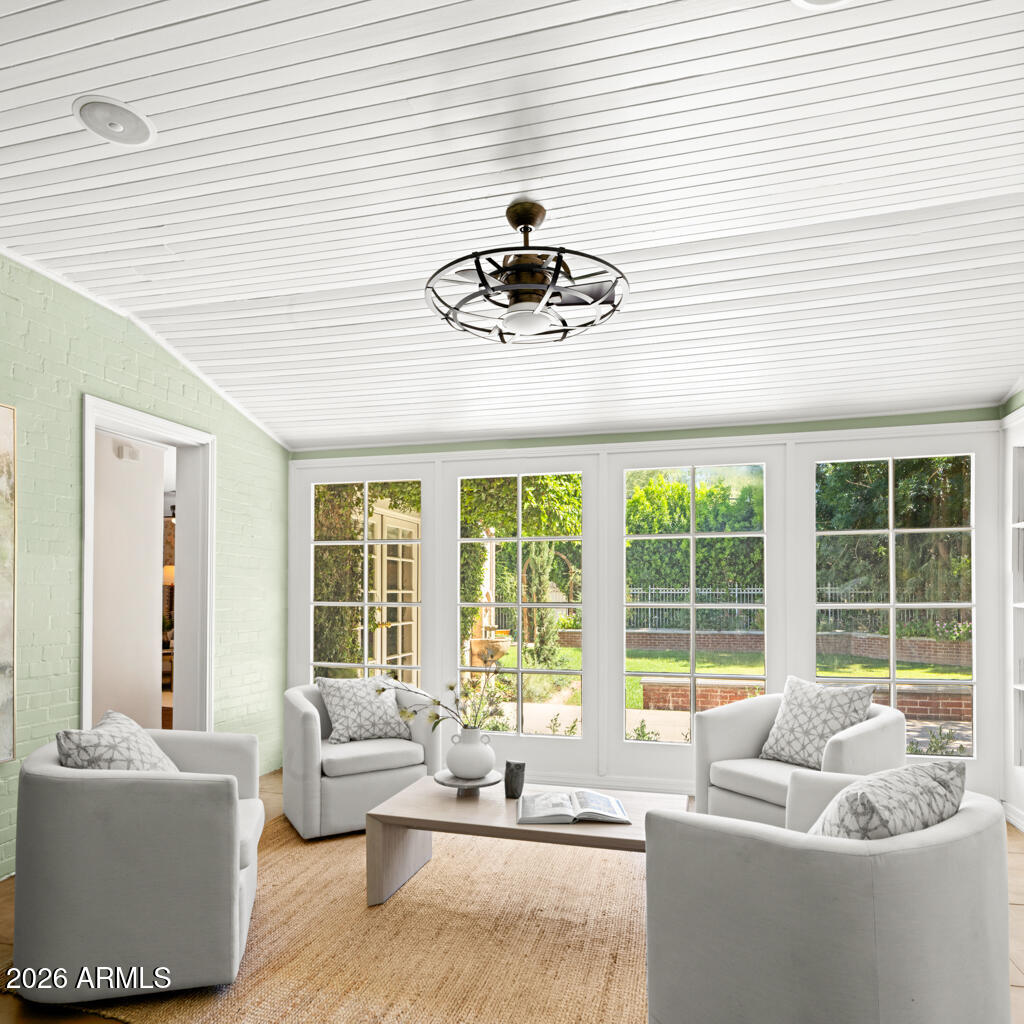 917 ENCANTO Drive SW