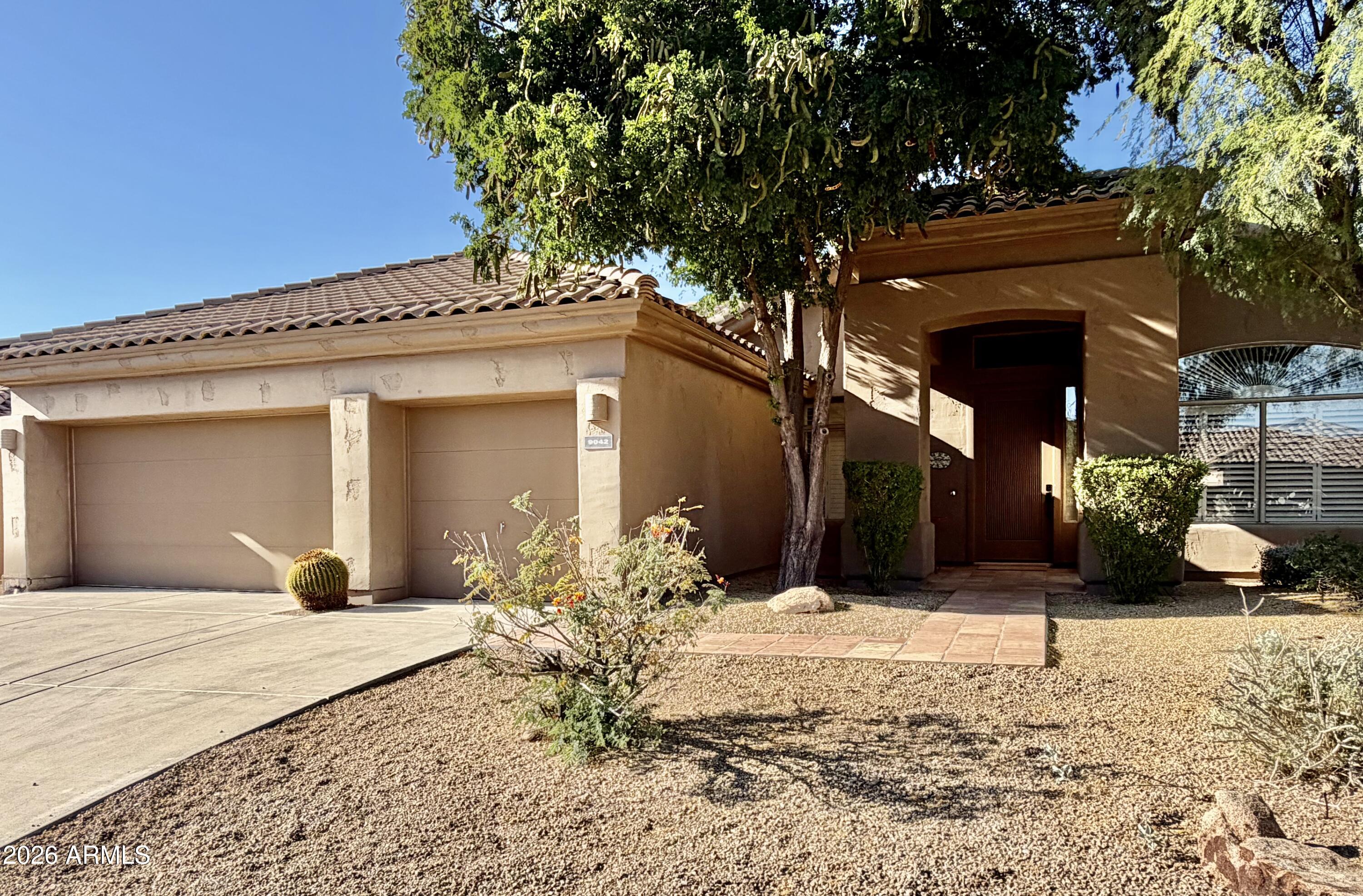 9042 E PARAISO Drive