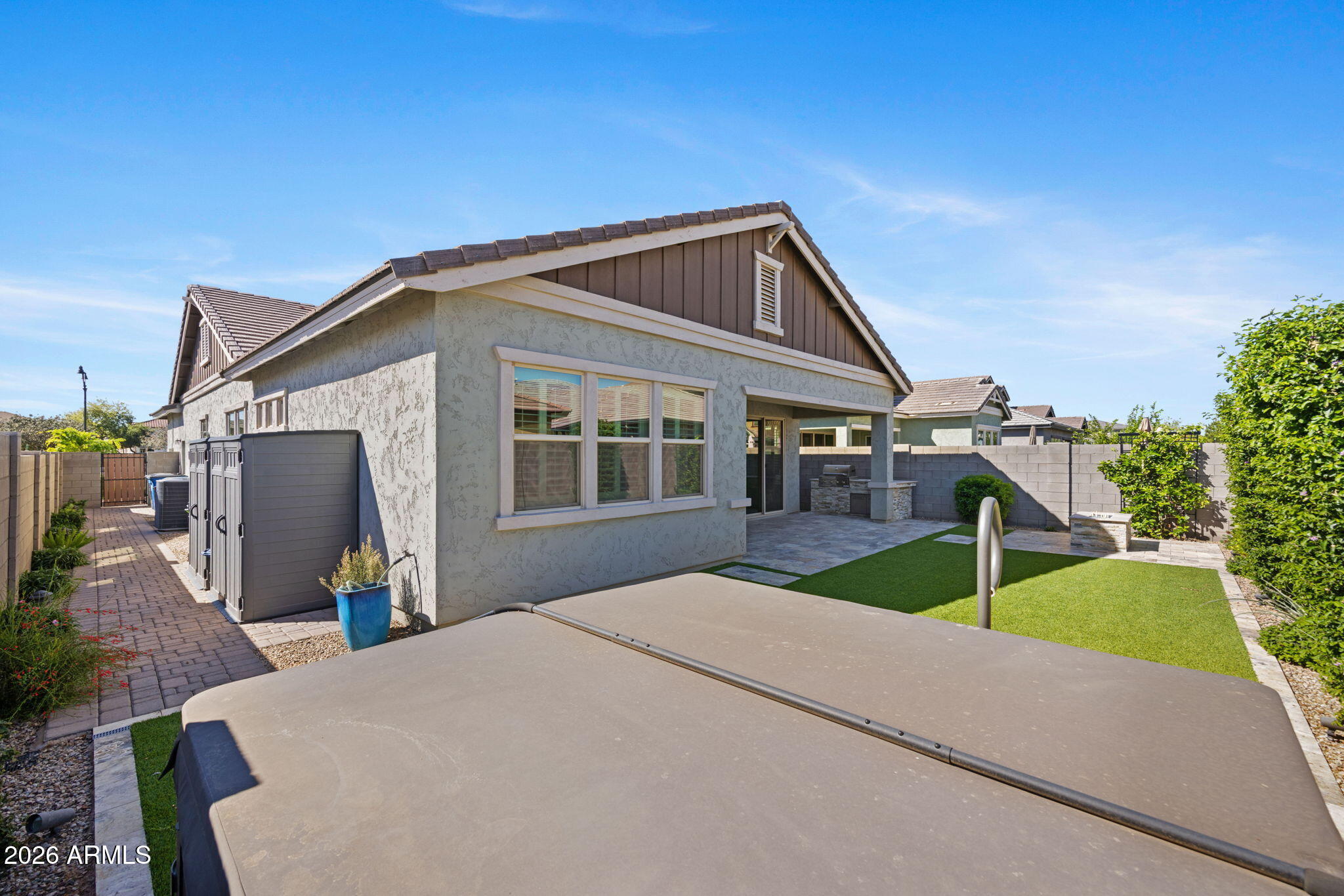 3840 E SPRING WHEAT Lane