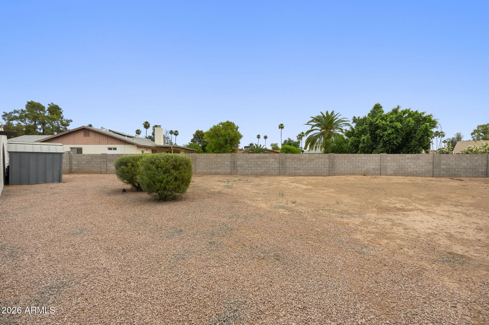 2523 W ONZA Avenue