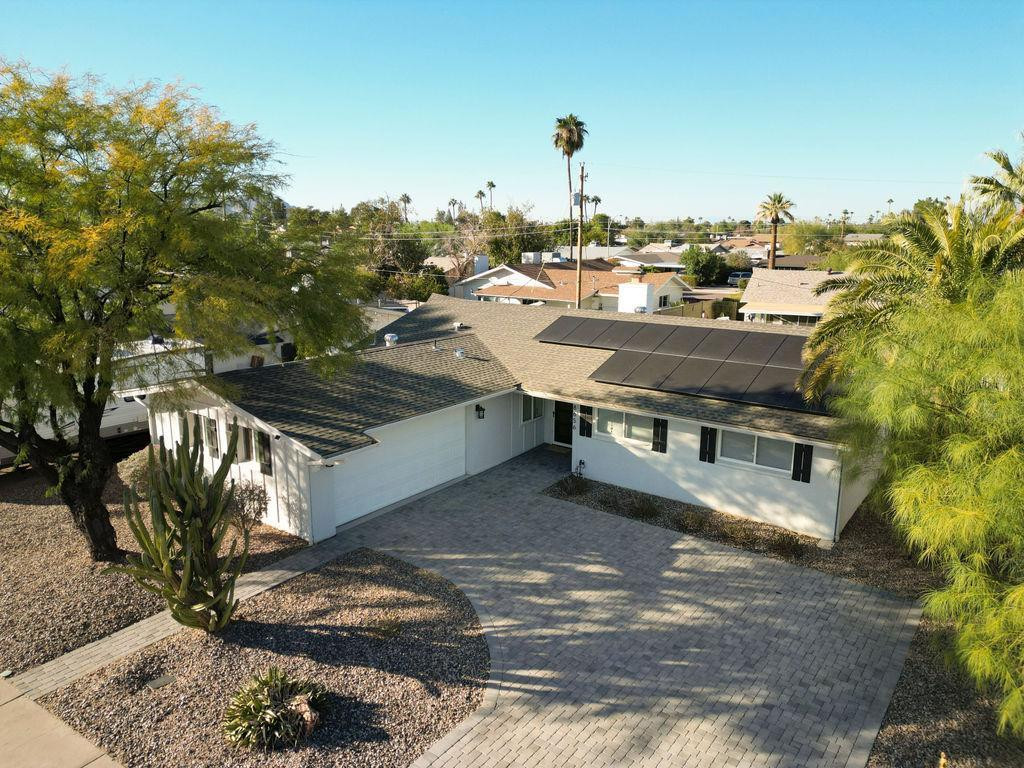 8656 E Solano Drive
