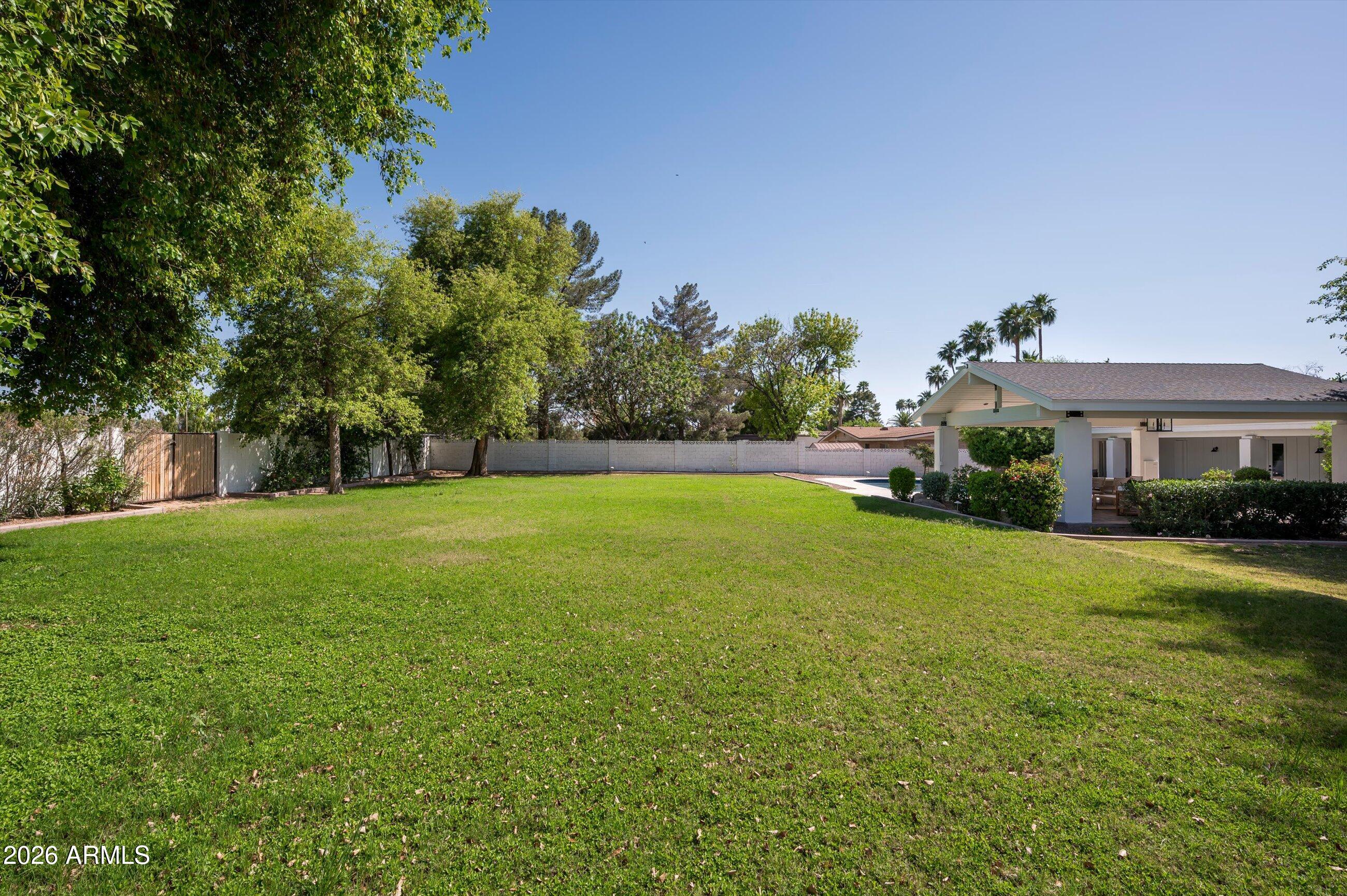 3131 N 53RD Place