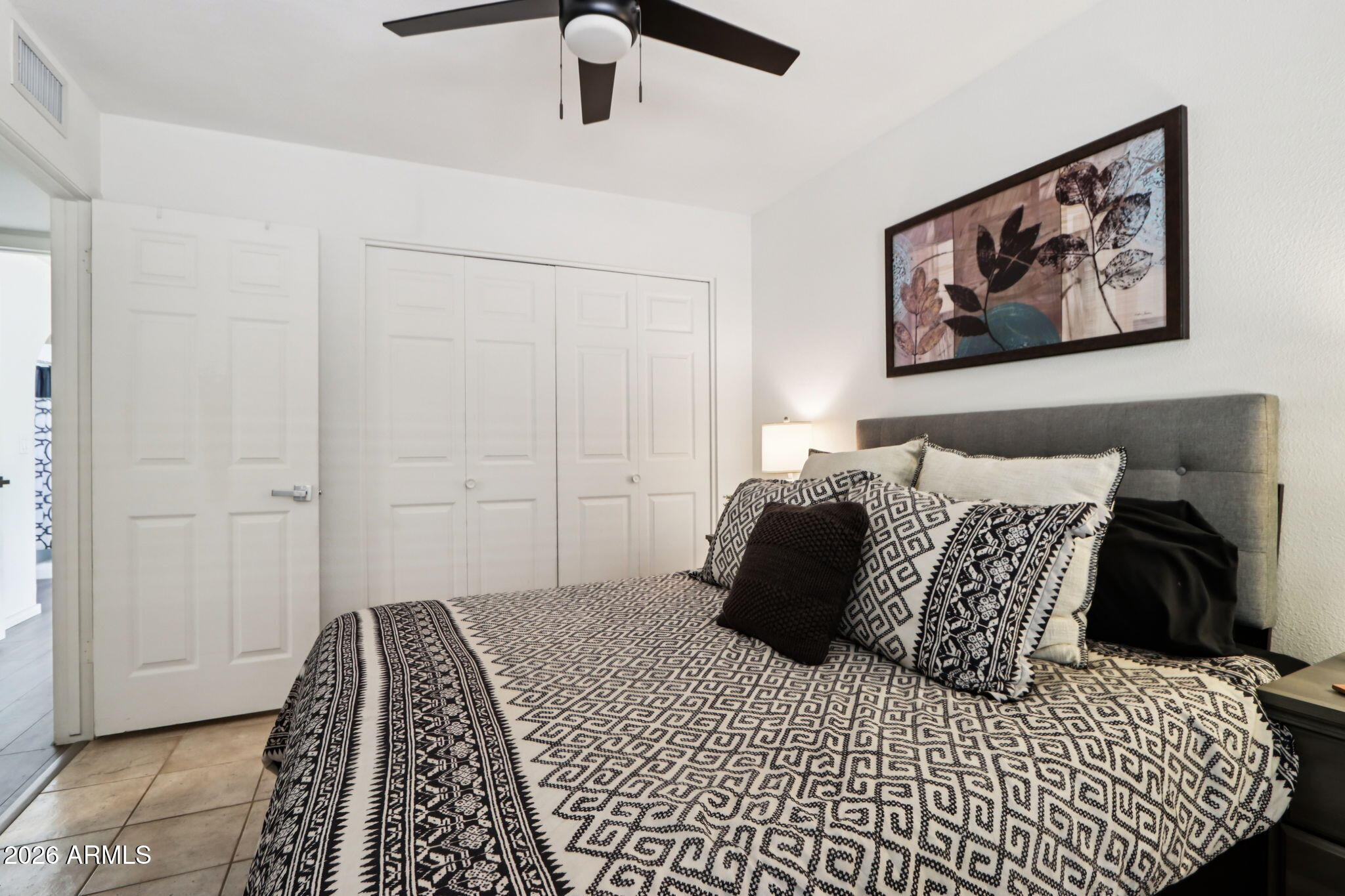 4408 W JULIE Drive