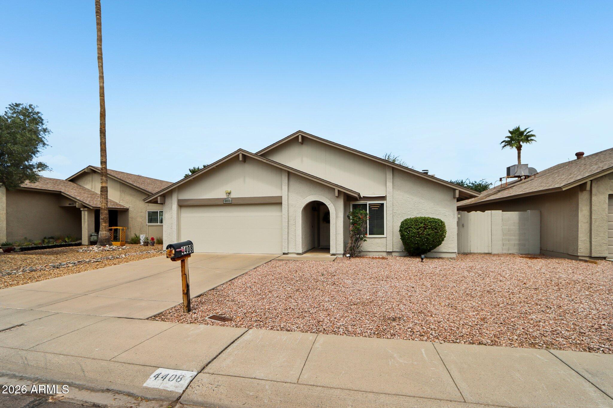 4408 W JULIE Drive