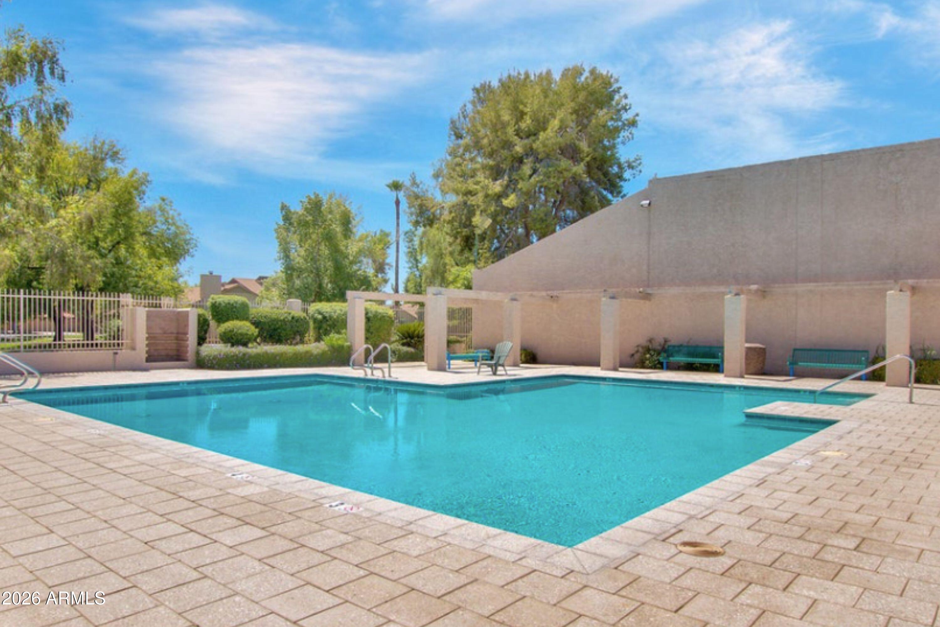 4408 W JULIE Drive