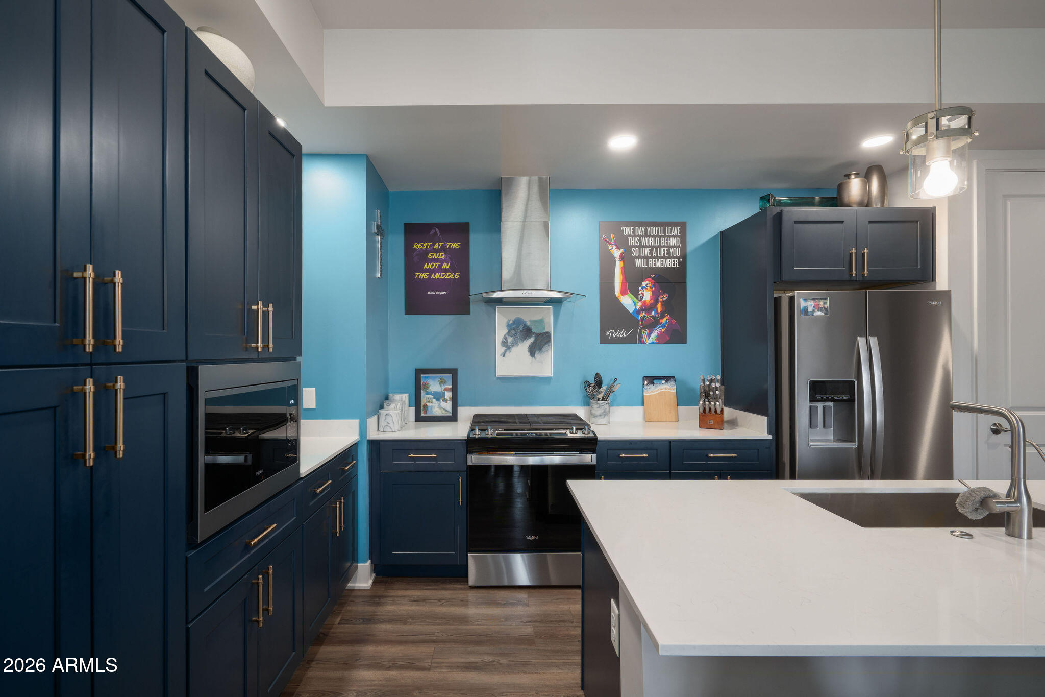 3131 N CENTRAL Avenue 4011