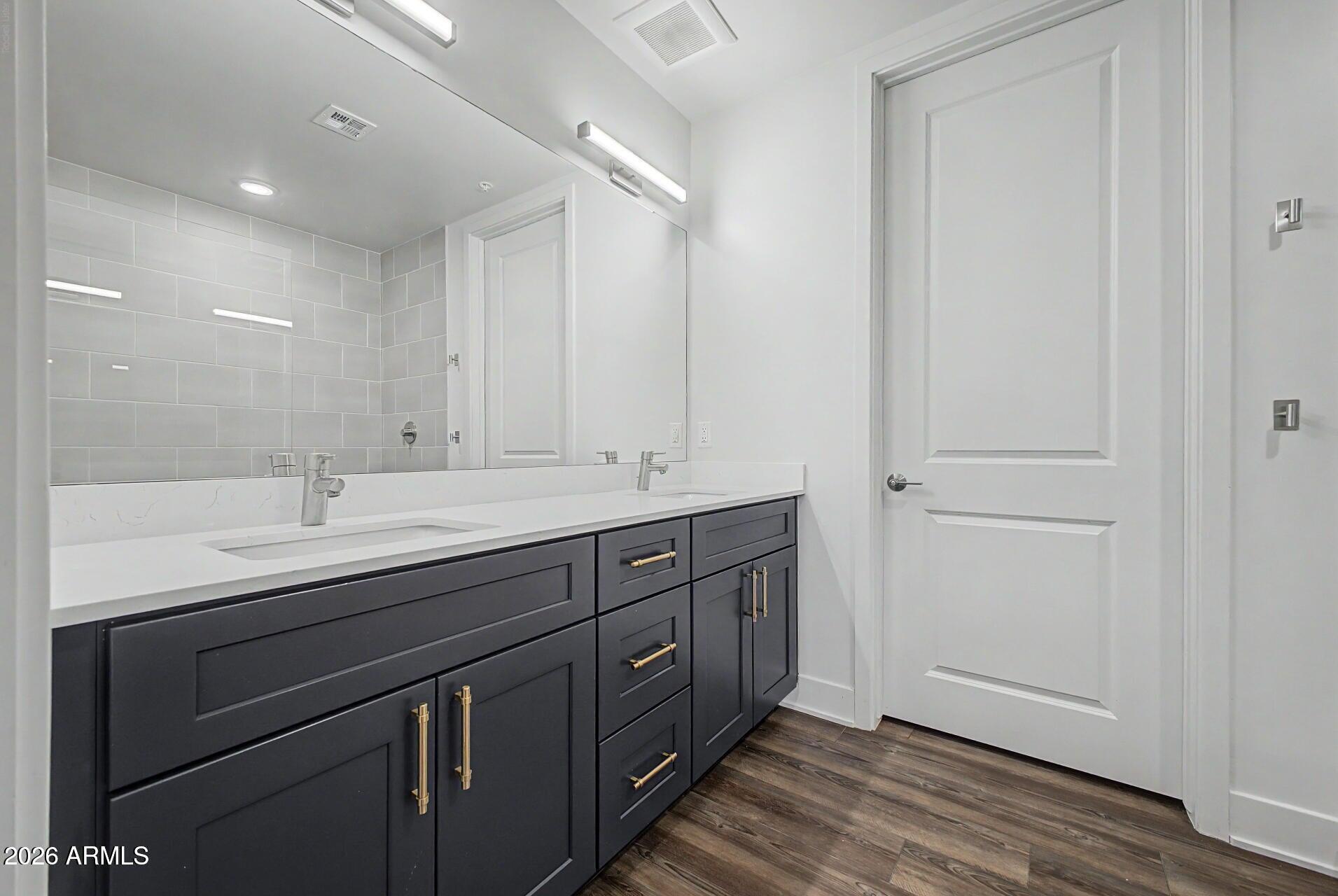 3131 N Central 4011