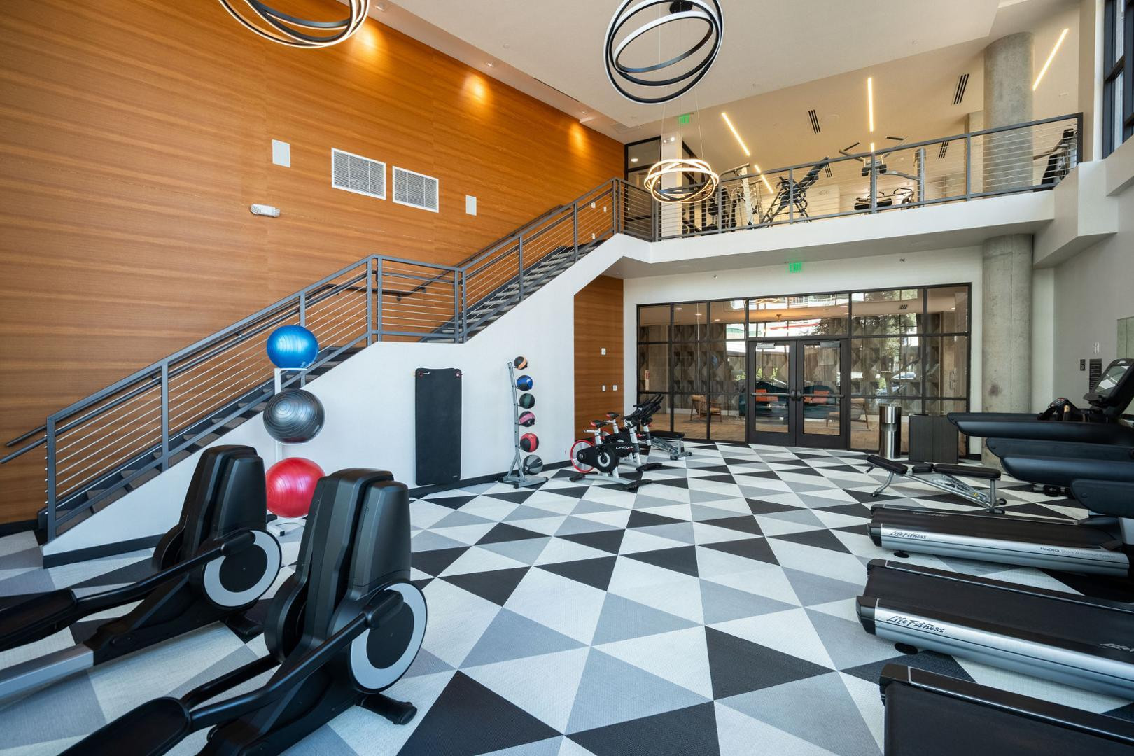 3131 N Central 4011