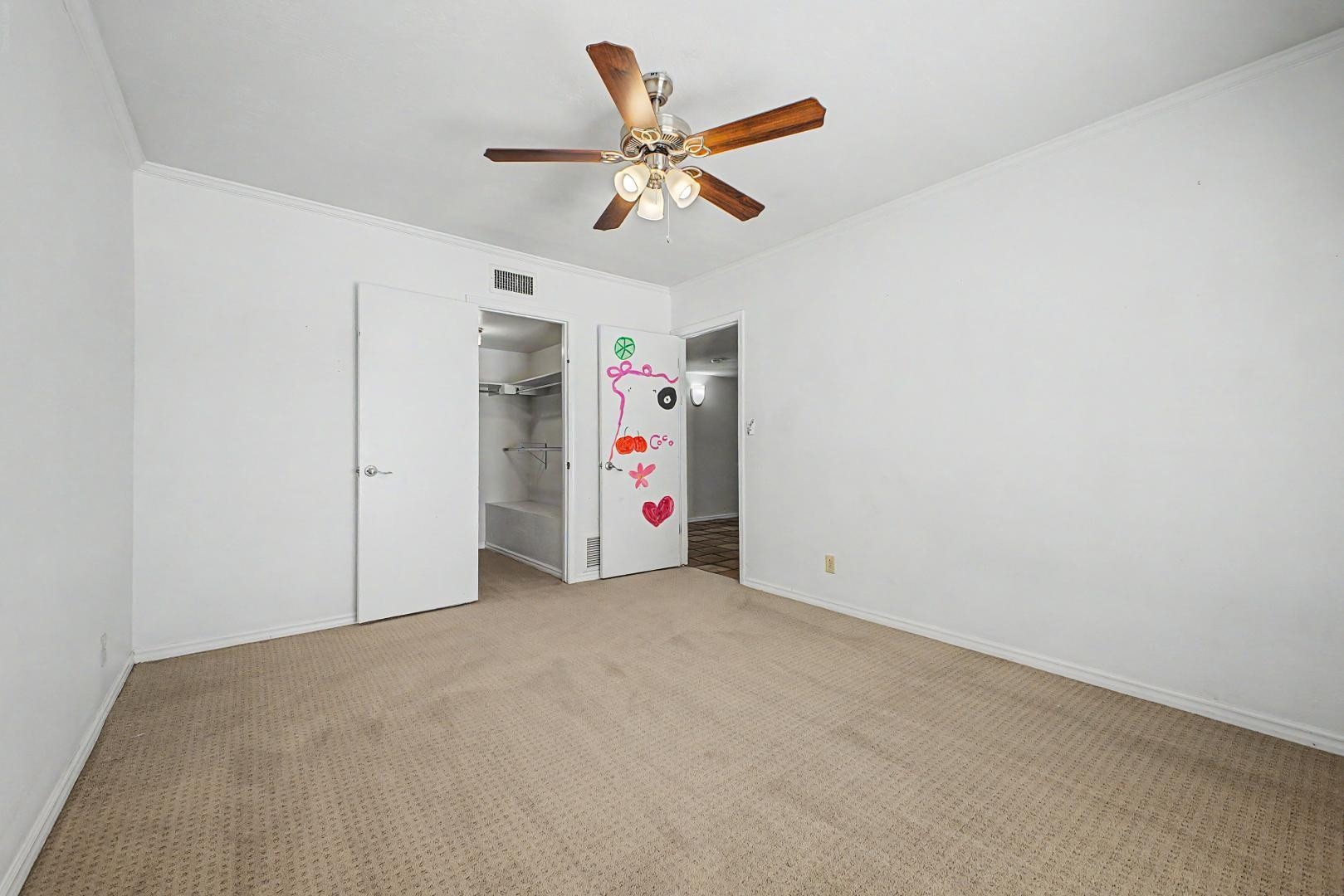 4840 E Fanfol Drive
