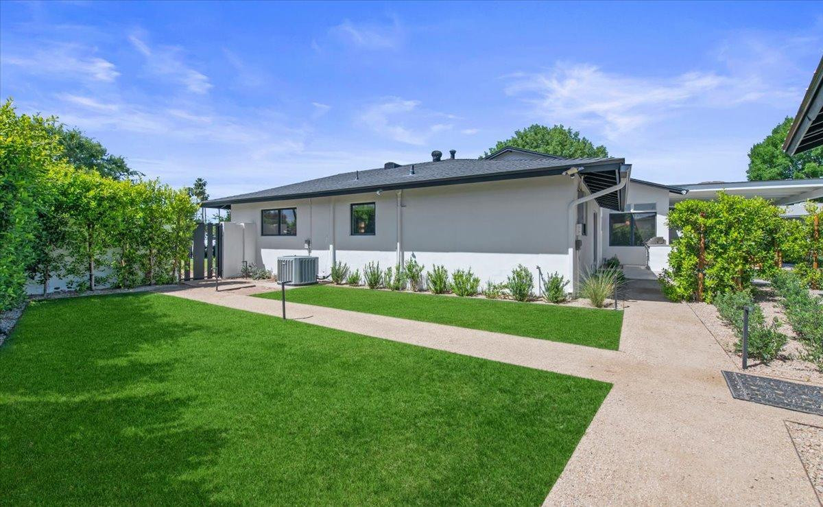3631 N 54th Court