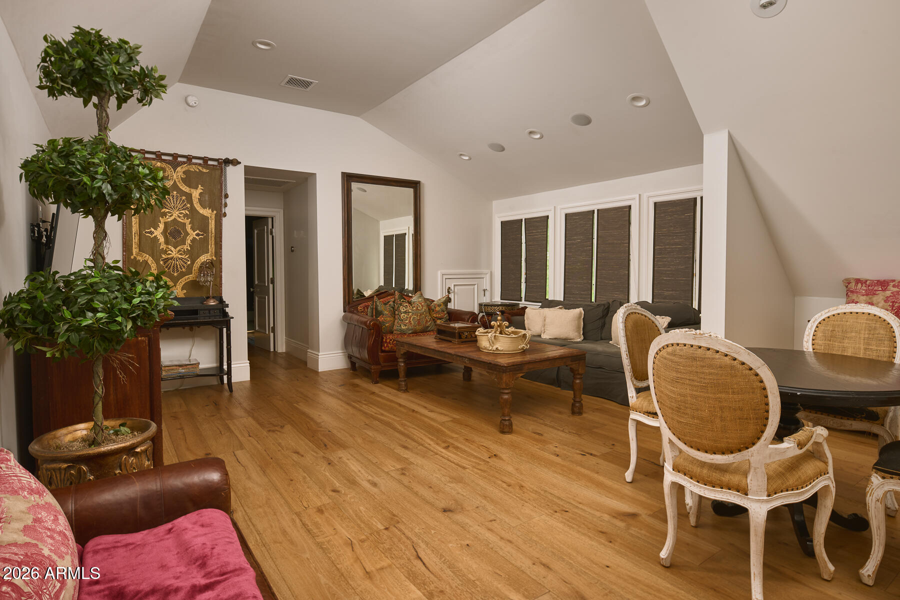 6320 E CALLE DEL NORTE