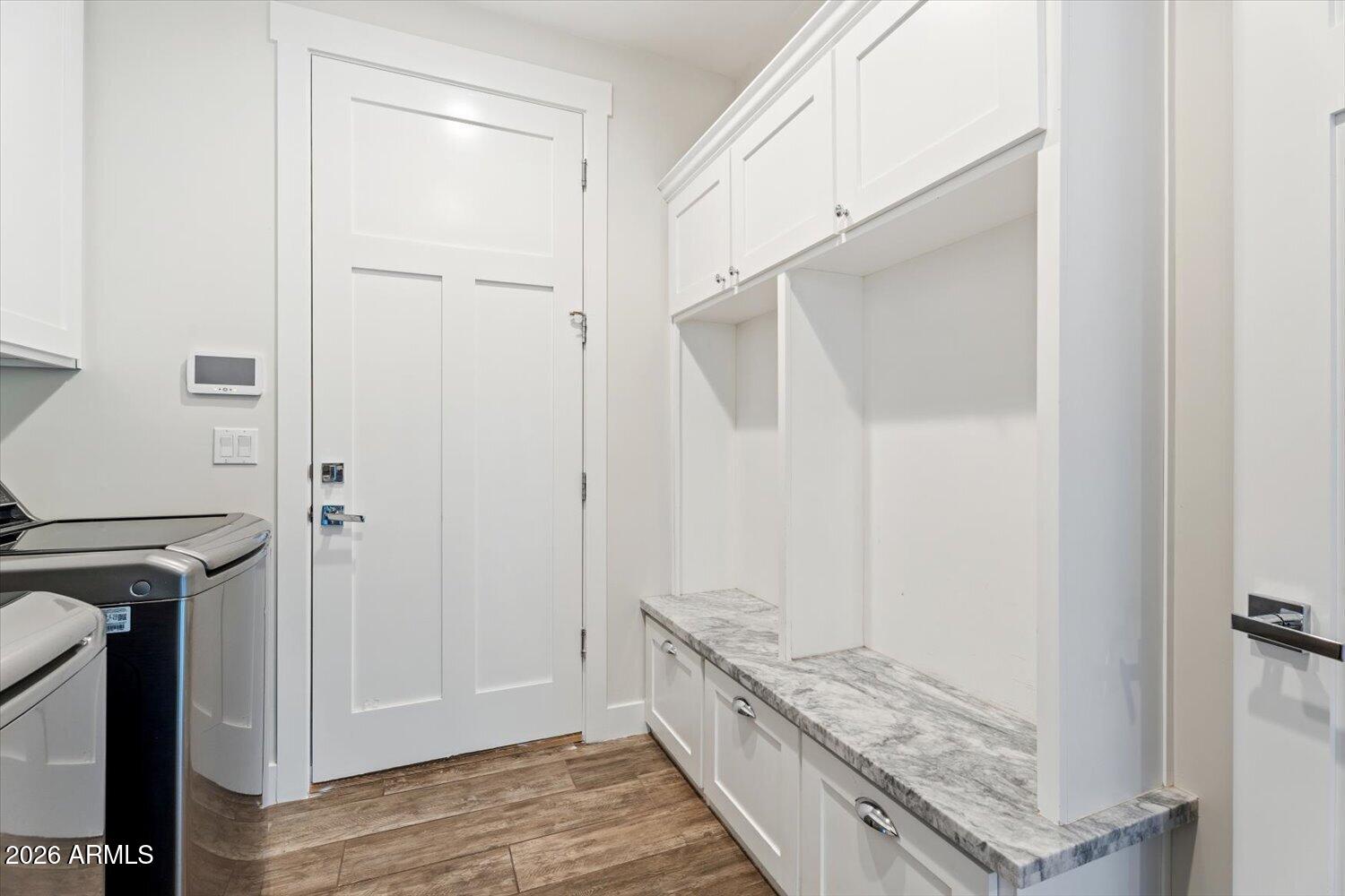 3401 N 34TH Place