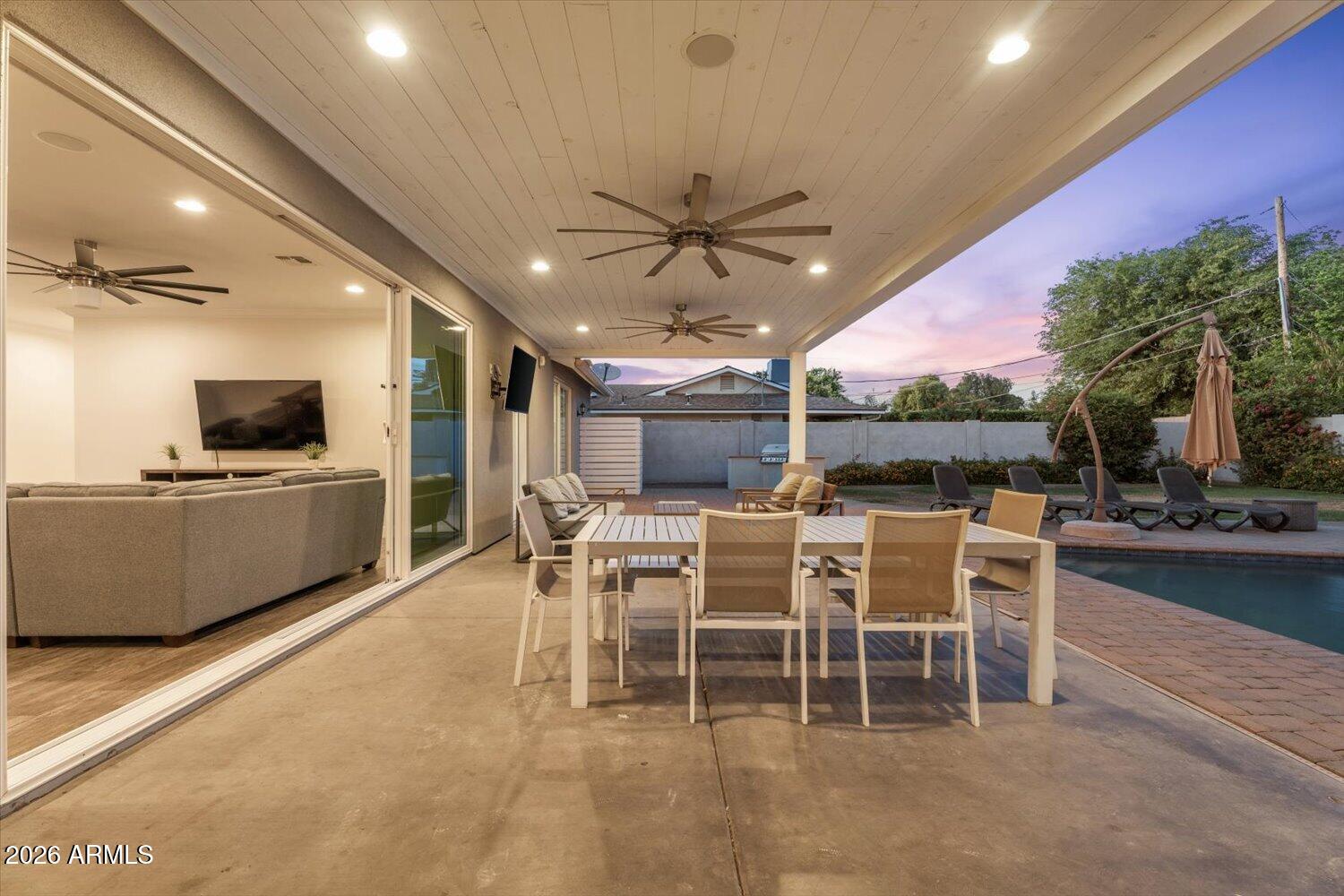 3401 N 34TH Place