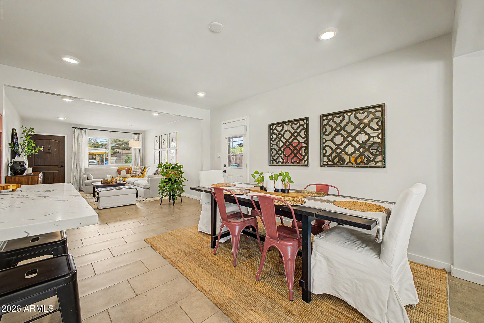2708 N 26TH Place