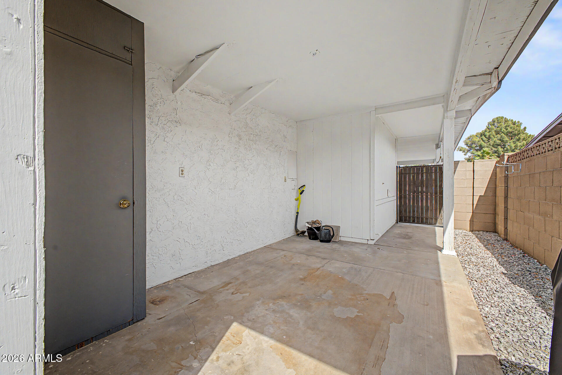 2708 N 26TH Place
