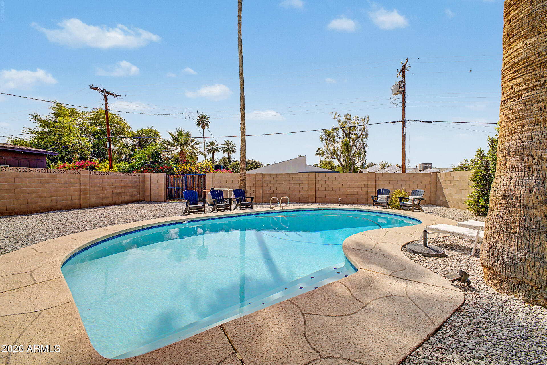 2708 N 26TH Place