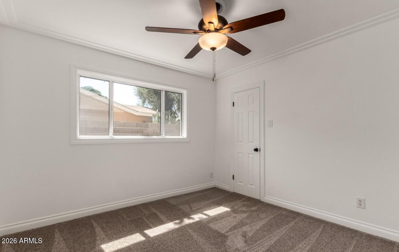 607 W 15TH Street