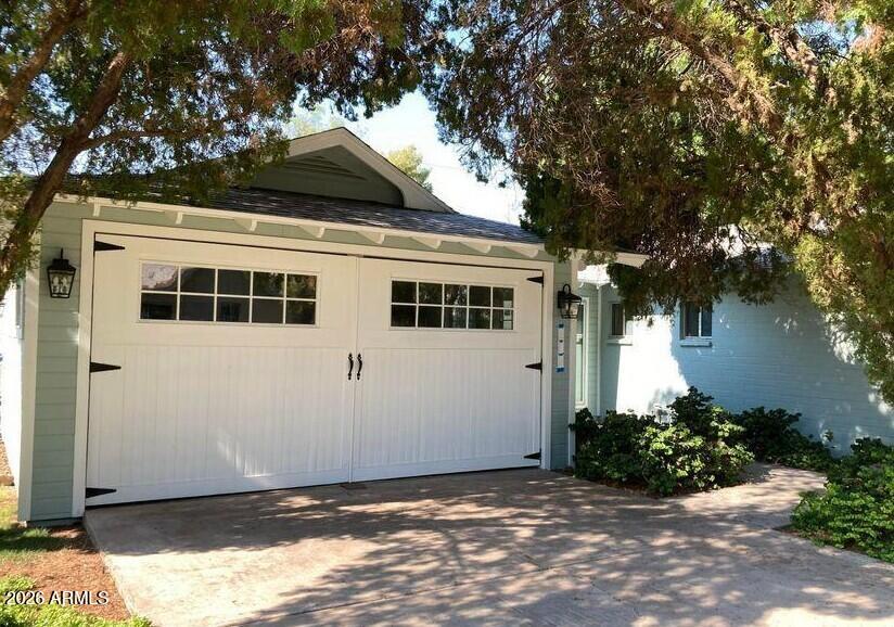 607 W 15TH Street