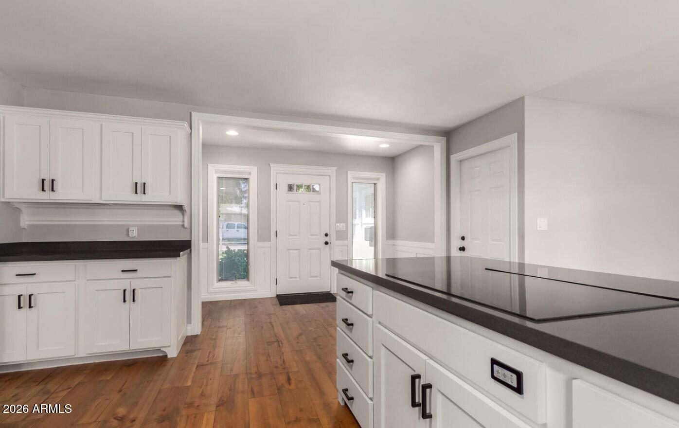 607 W 15TH Street