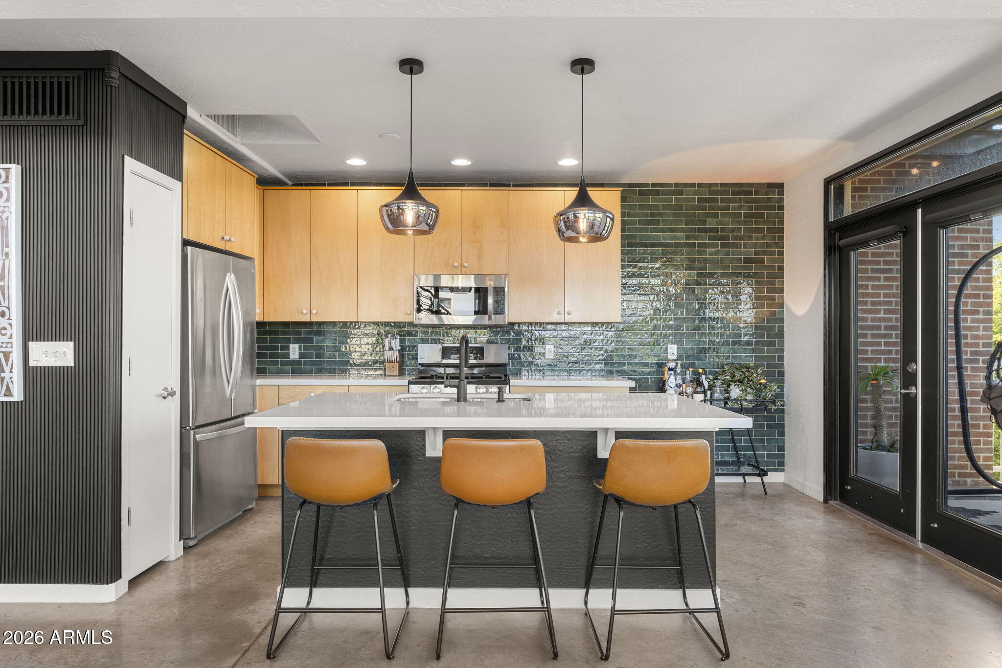 914 E OSBORN Road 418