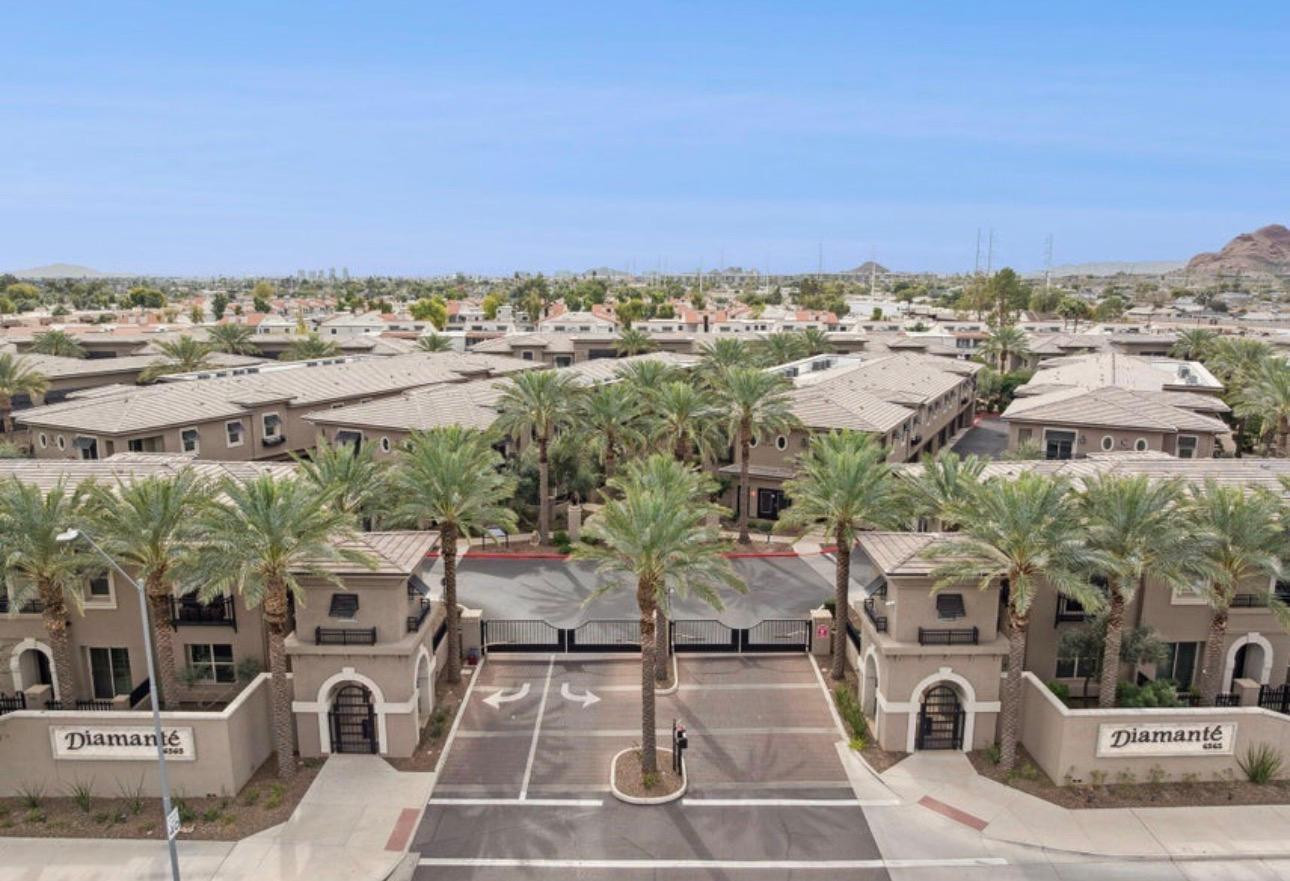6565 E Thomas Road 1050