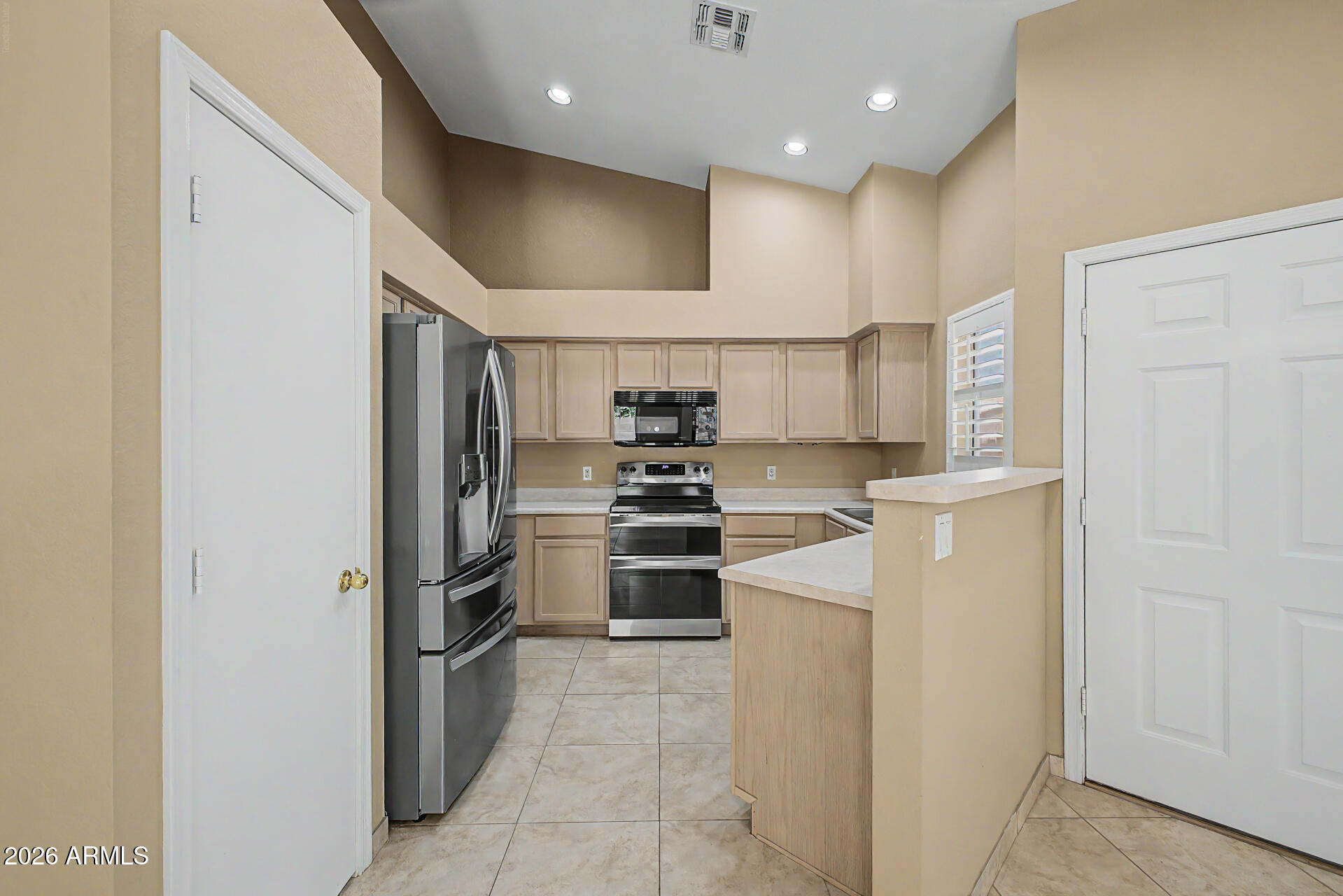 1750 W UNION HILLS Drive 78