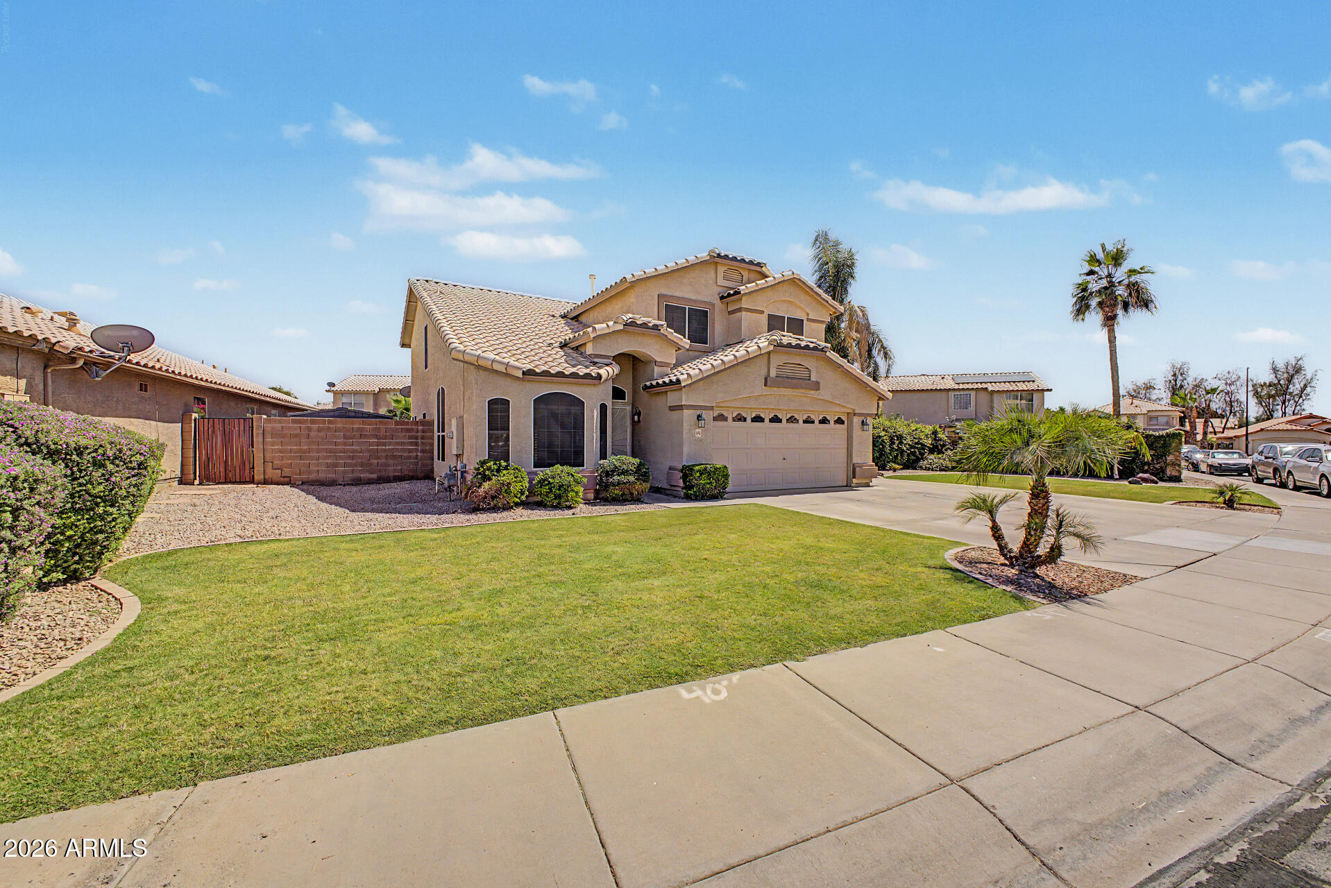 1435 E SILVER CREEK Road